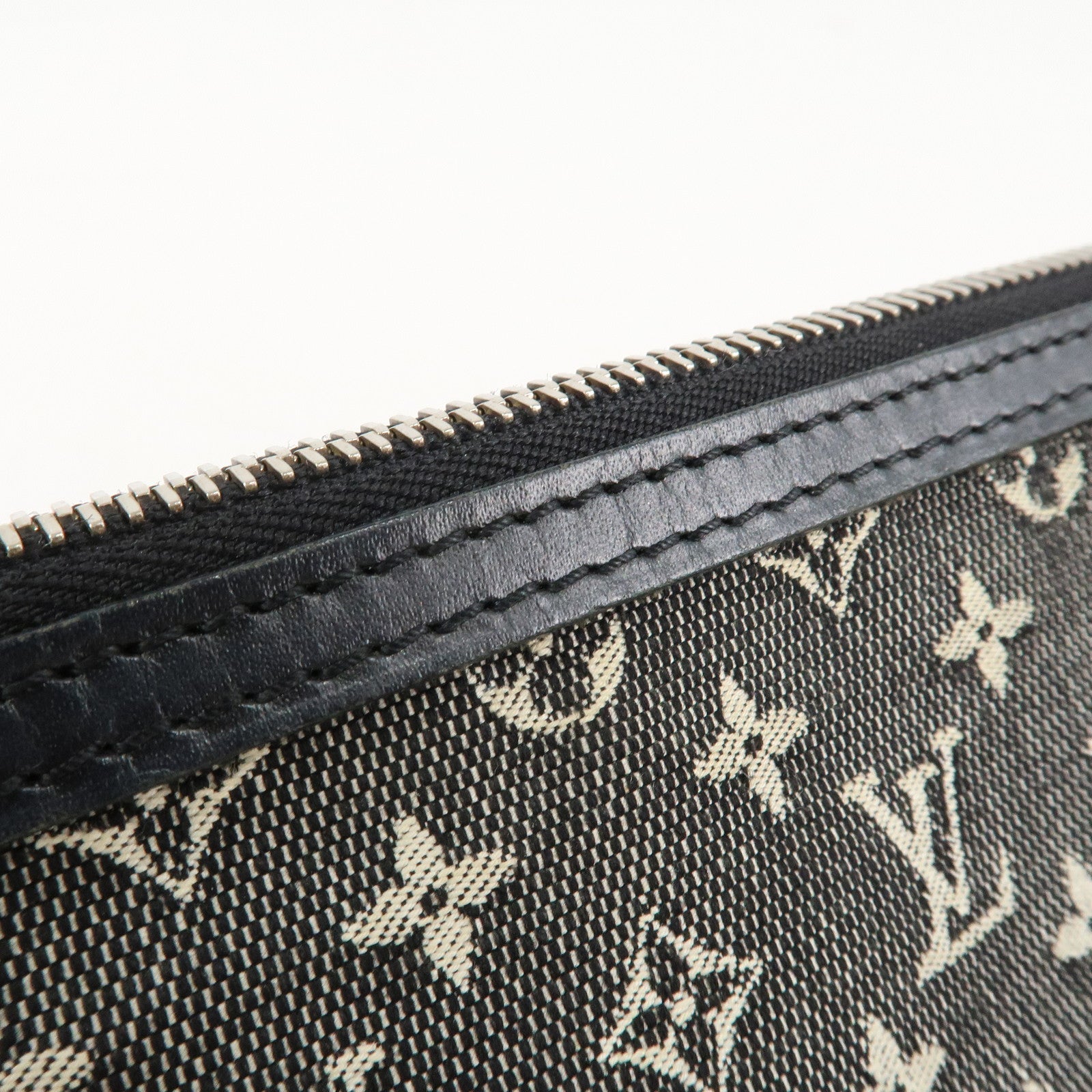 Louis Vuitton Monogram Mini Pochette Catrine Noir M92334