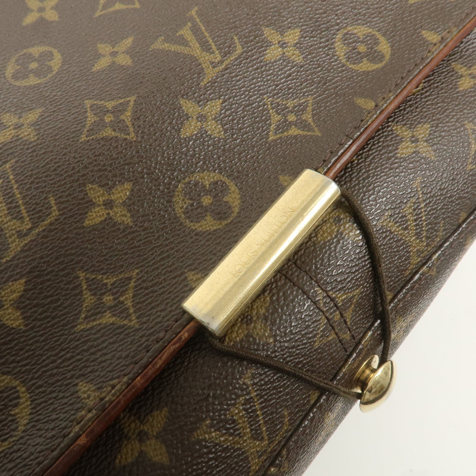 Louis Vuitton Monogram Abbesses Messenger Bag Hand Bag M45257