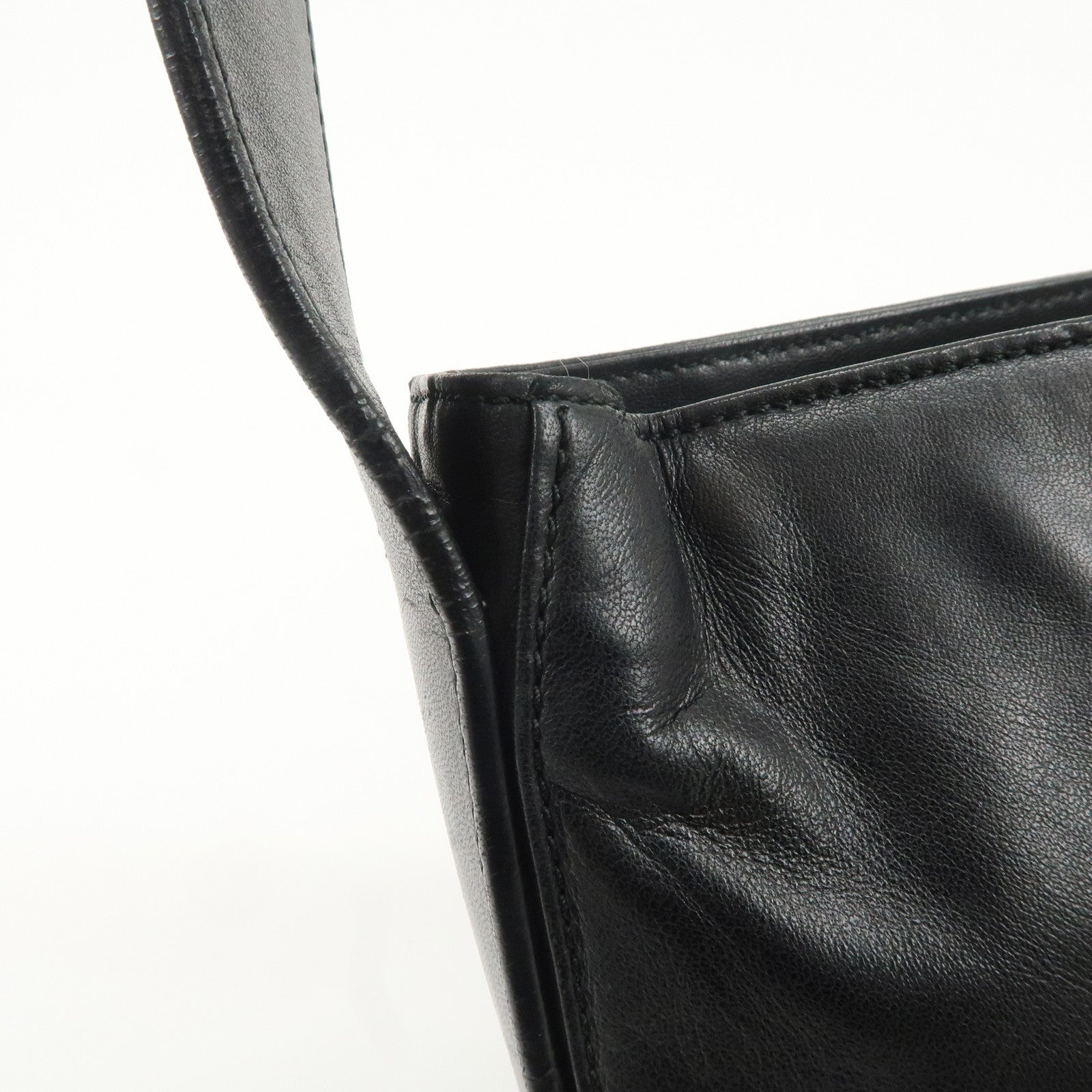 LOEWE Leather Shoulder Bag Black