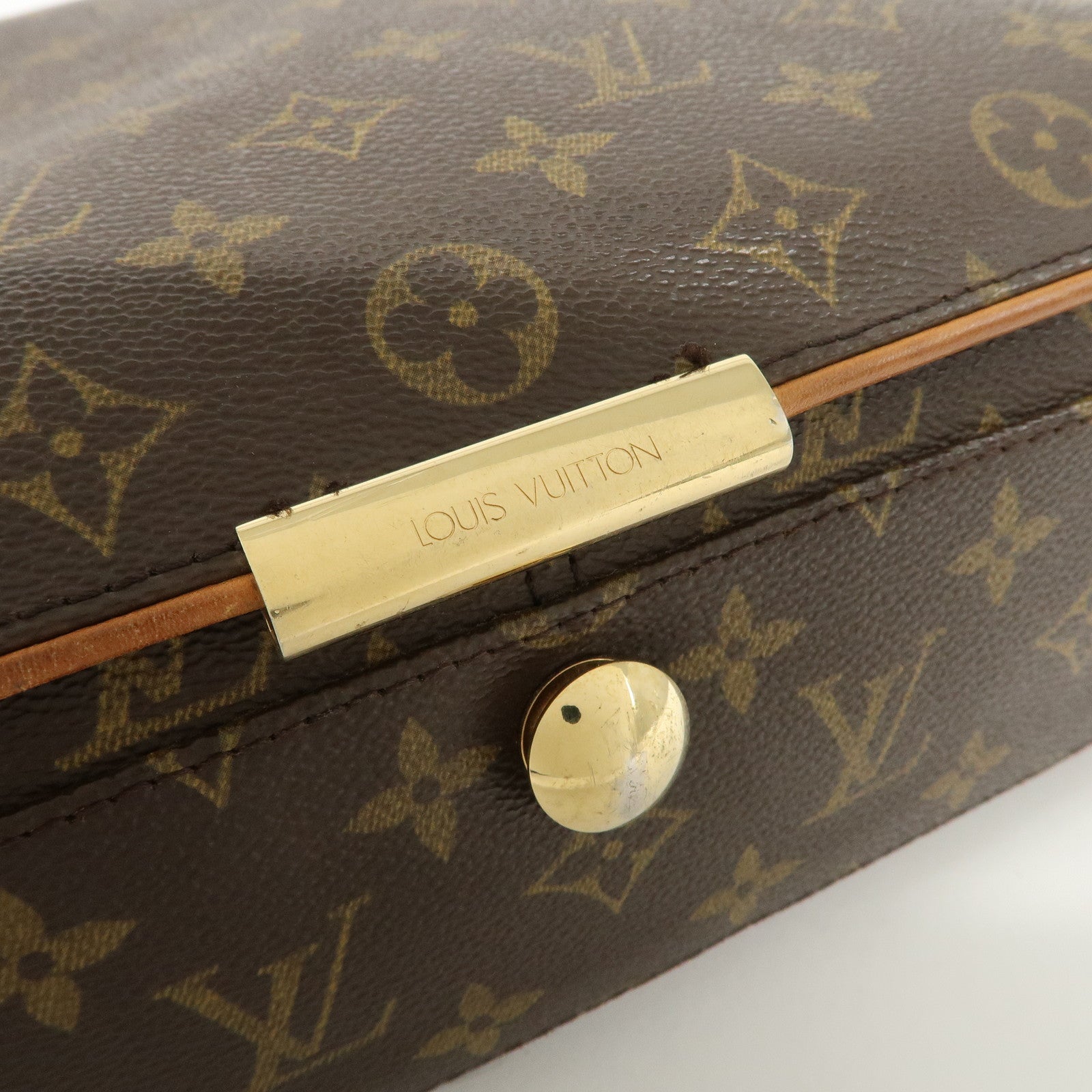 Louis Vuitton Monogram Abbesses Messenger Bag Hand Bag M45257