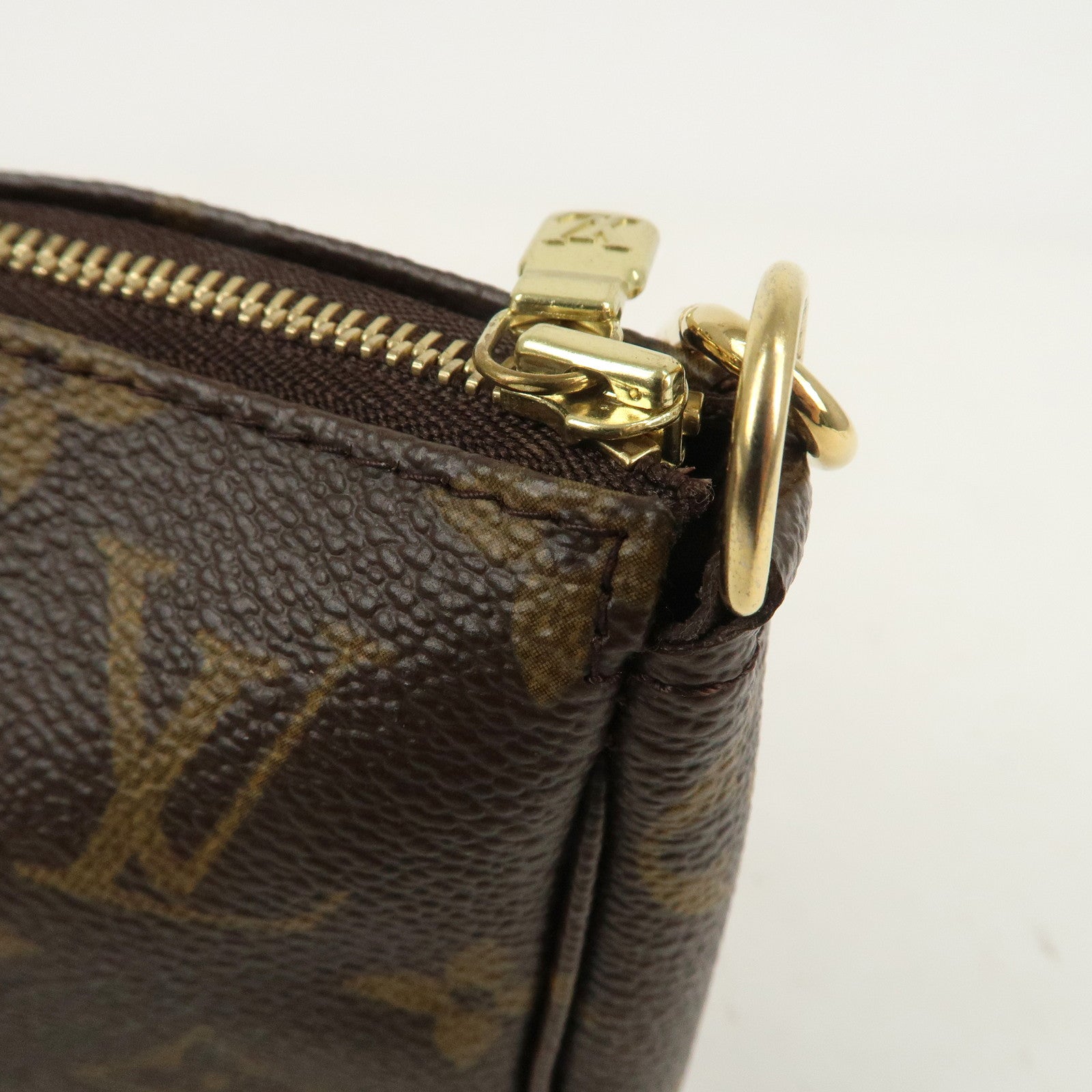 Louis Vuitton Monogram Pochette Accessoires Pouch M51980