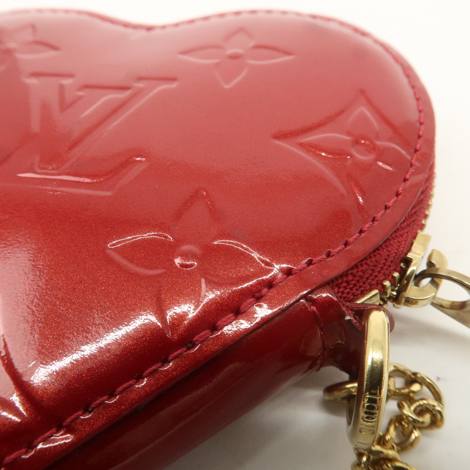 Louis Vuitton Monogram Vernis Porte Monnaie Coeur Red M91919