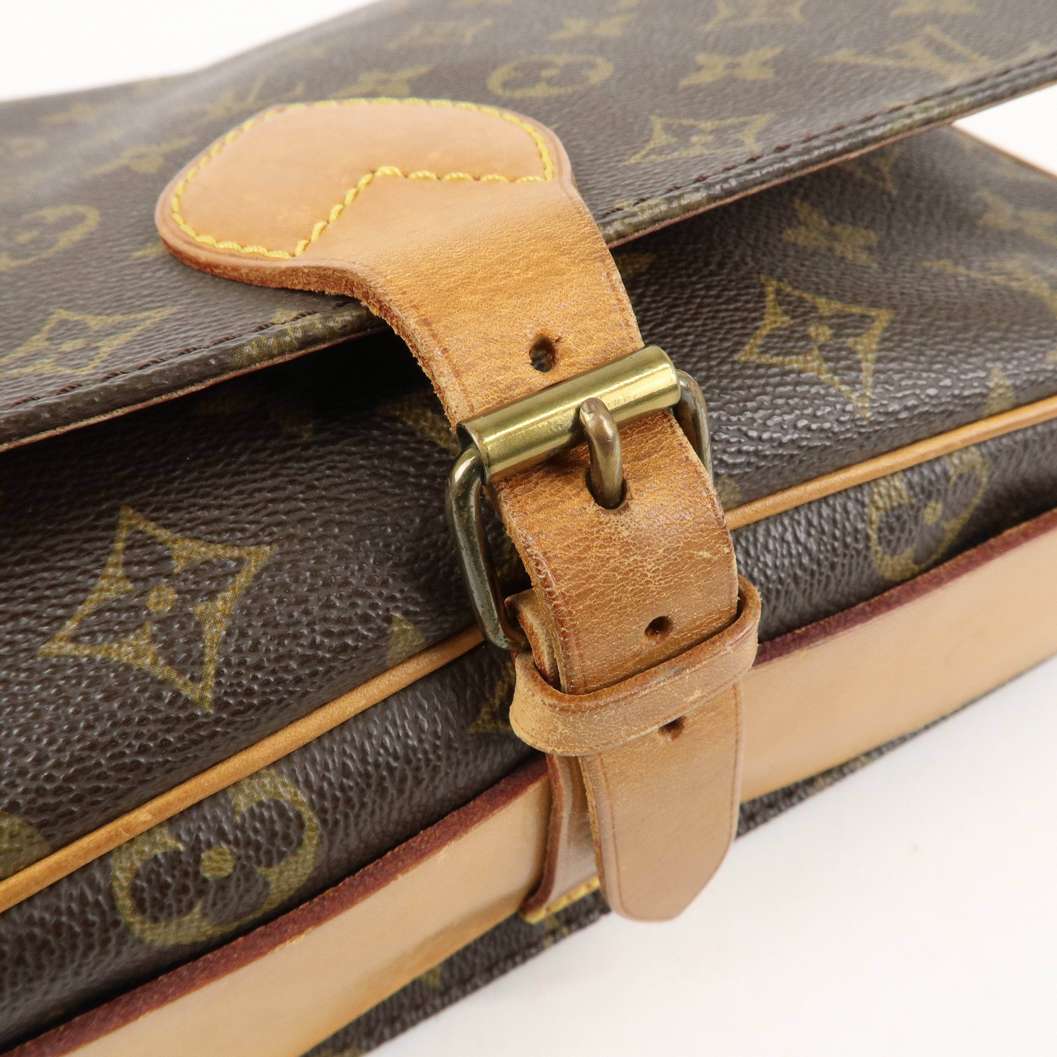 Louis Vuitton Monogram Cartouchiere 26 Shoulder Bag M51252