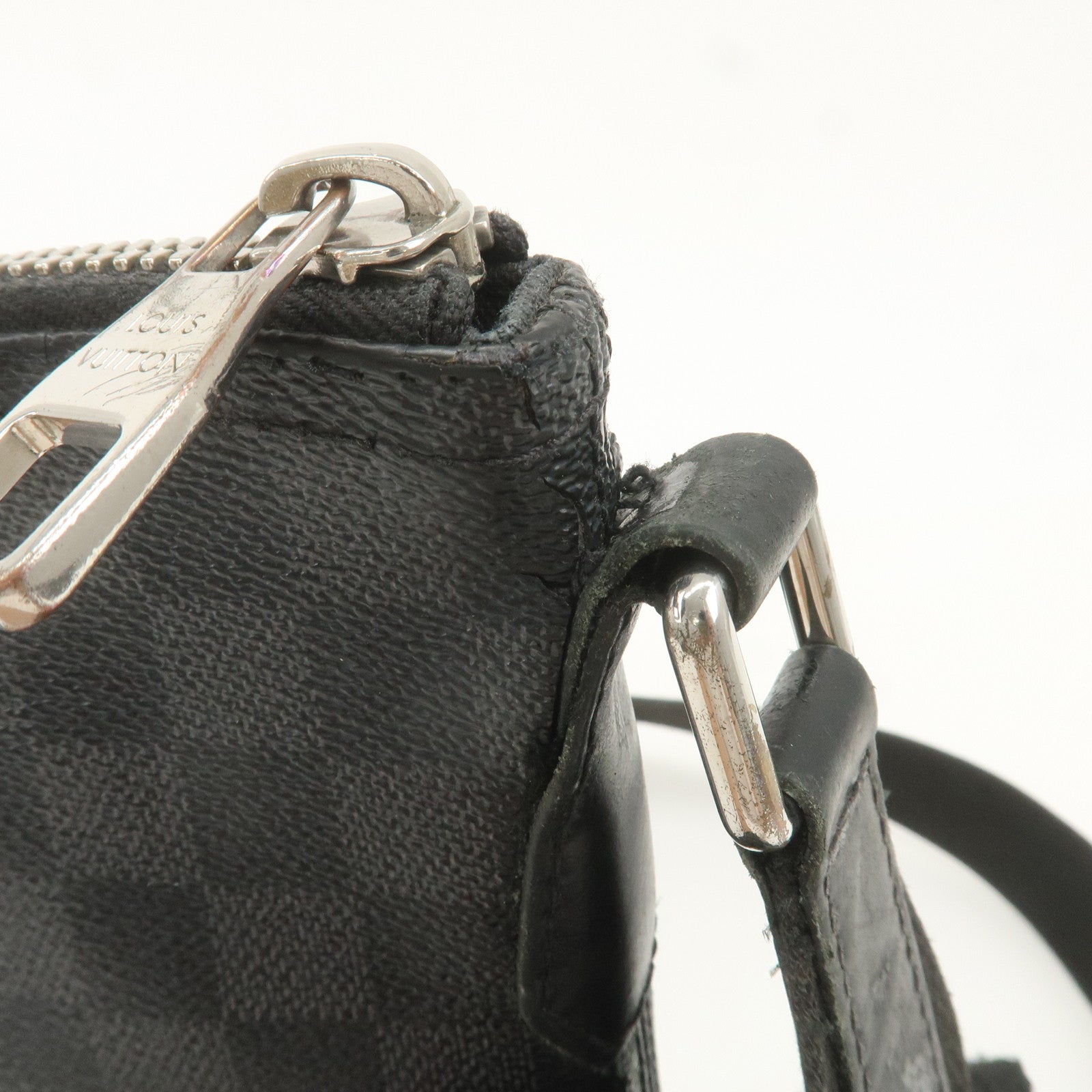 Louis Vuitton Damier Graphite Mick PM Shoulder Bag N41211