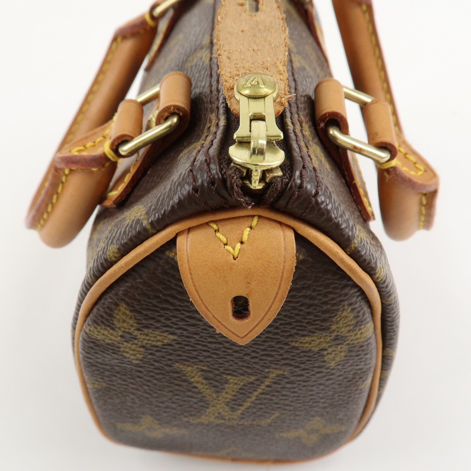 Louis Vuitton Monogram Mini Speedy 
Strap M41534 J00145 Used