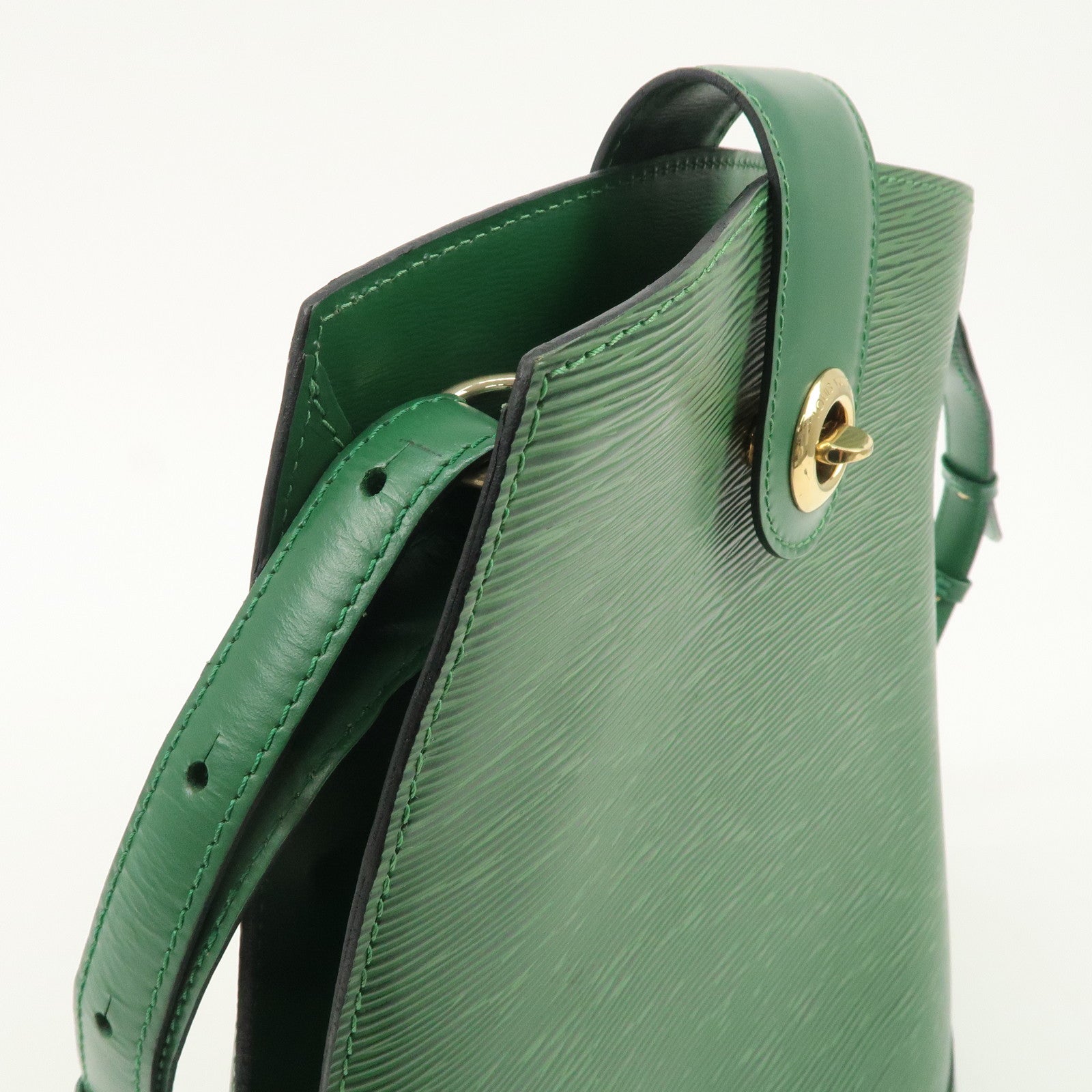 Louis Vuitton Epi Cluny Shoulder Bag Borneo Green M52254 Used