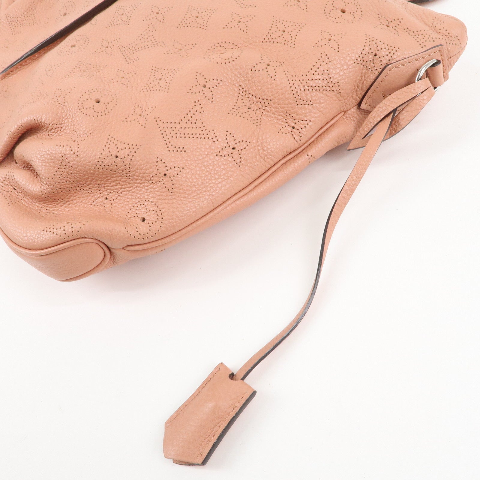 Louis Vuitton Monogram Mahina Selene PM Shoulder Bag Rose M94276