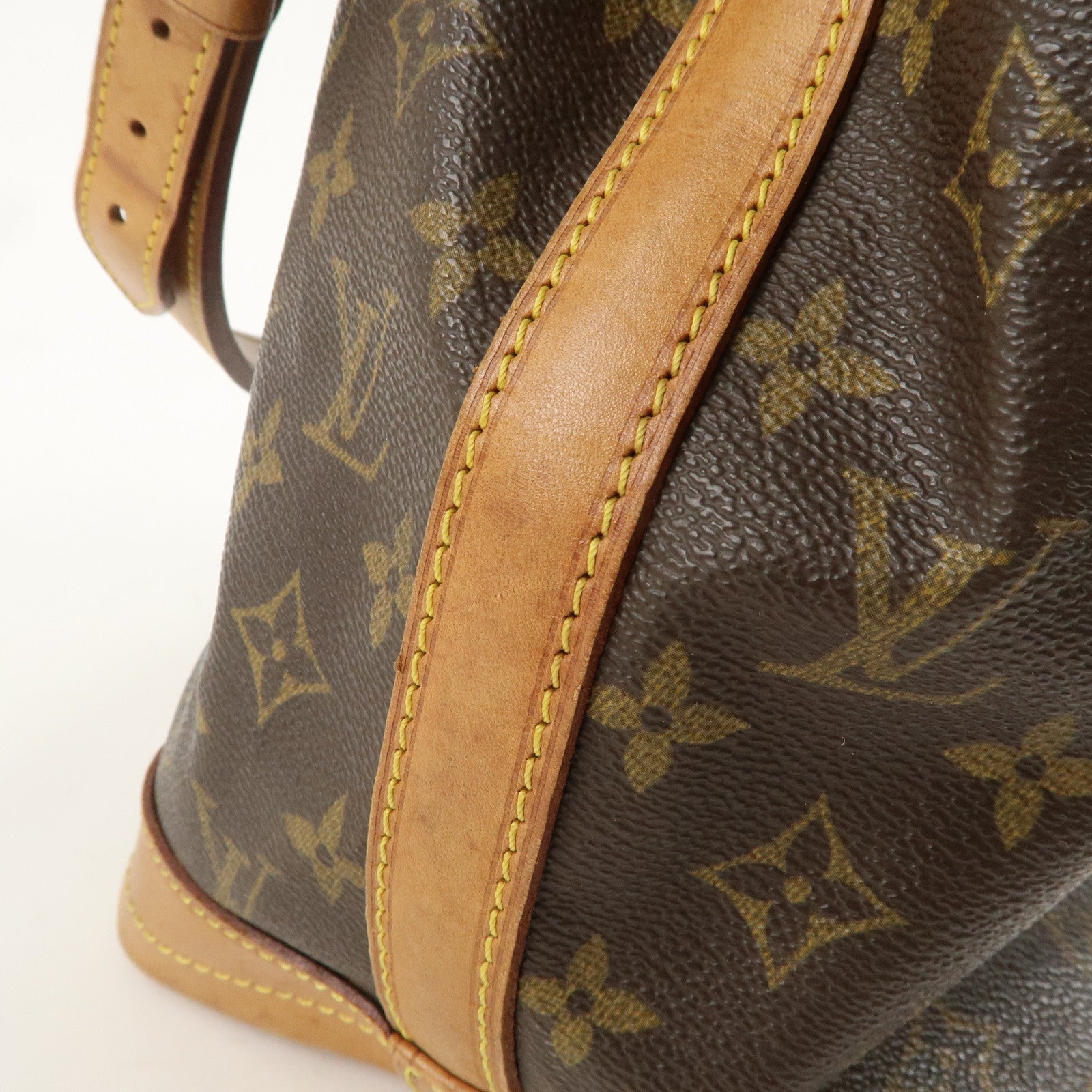 Louis Vuitton Monogram Noe Shoulder Bag Hand Bag Brown M42224