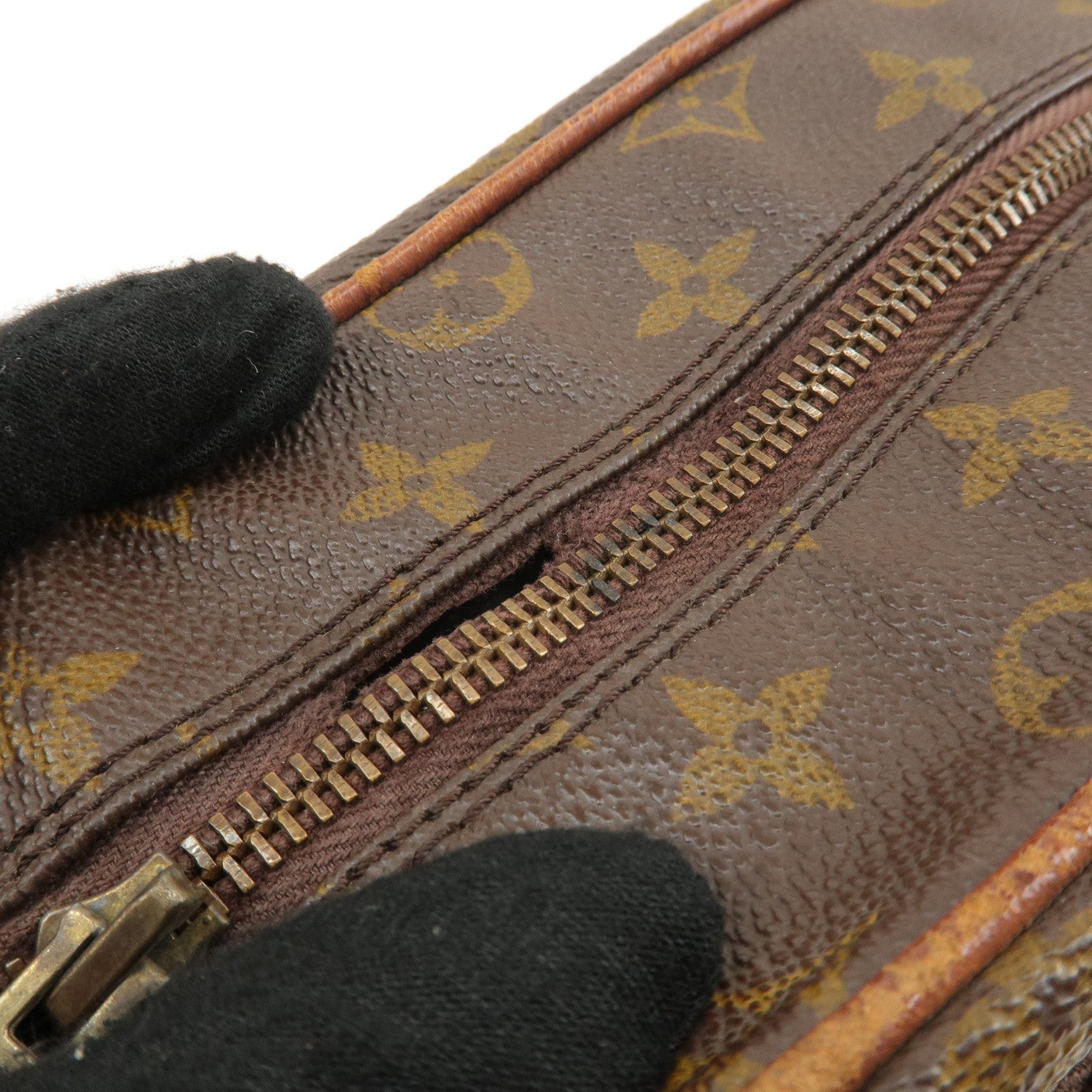 Louis Vuitton Monogram Nail Shoulder Bag Old Model Brown