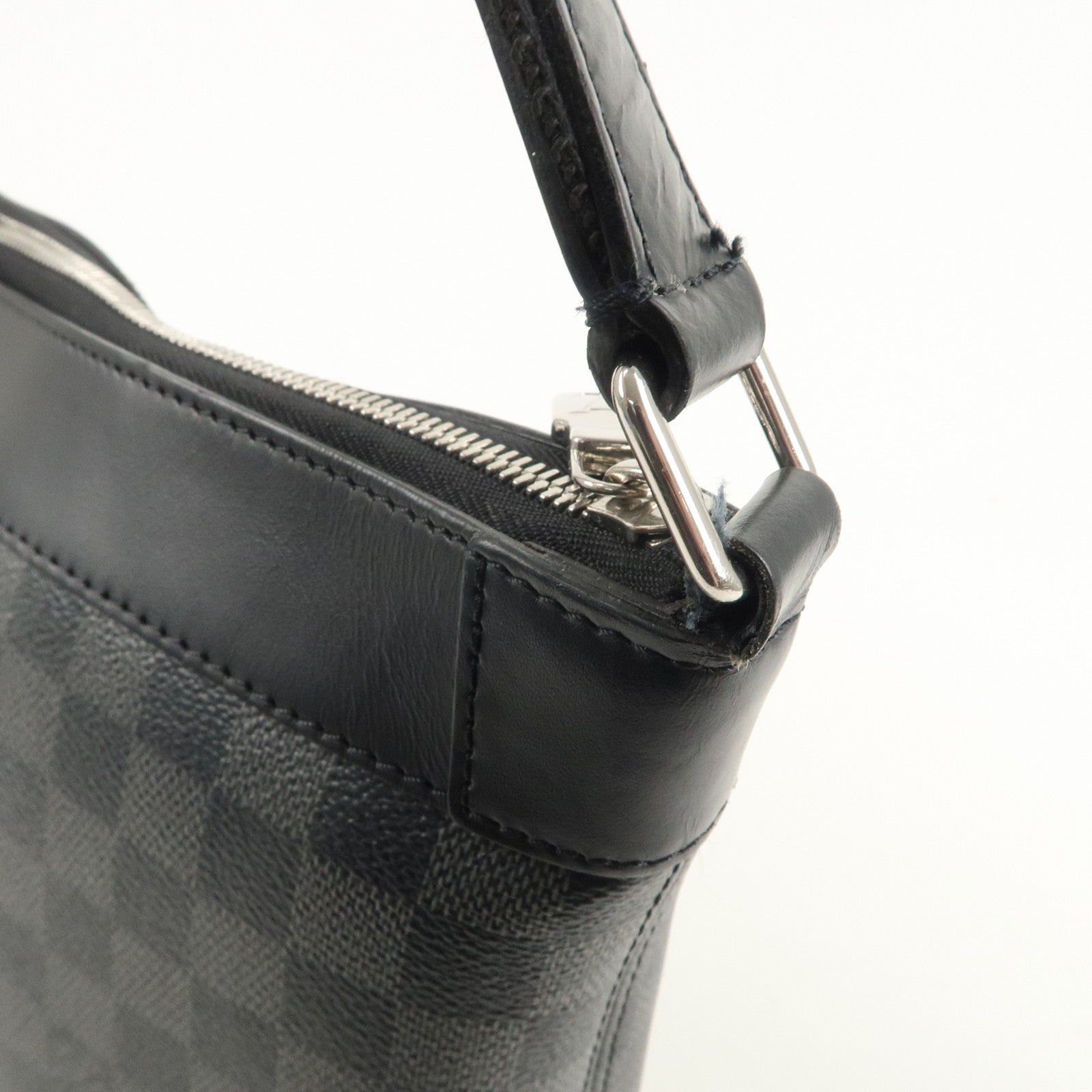 Louis Vuitton Damier Graphite Mick PM Shoulder Bag N40003