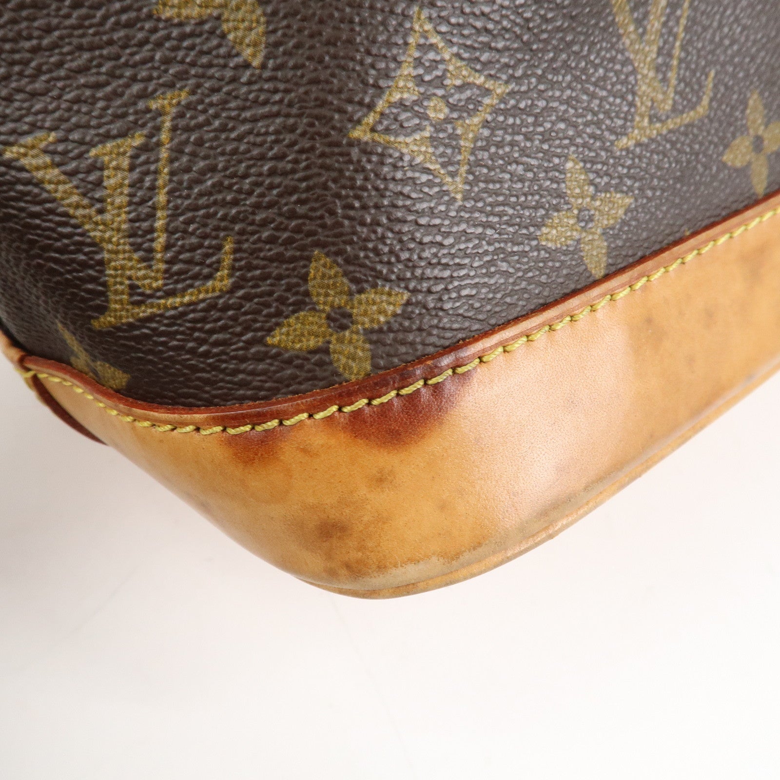 Louis Vuitton Monogram Alma Hand Bag Brown Gold Hardware M51130 Used