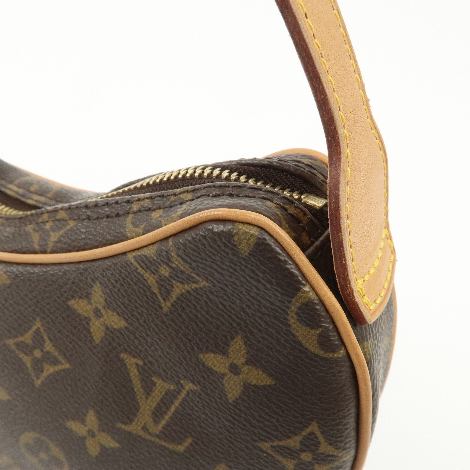 Louis Vuitton Monogram Pochette Croissant Shoulder Bag M51510