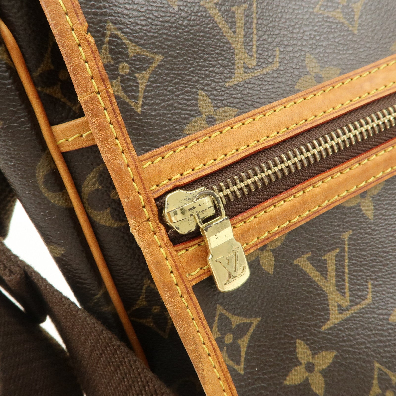 Louis Vuitton Monogram Messenger Bosphore GM Shoulder Bag M40105