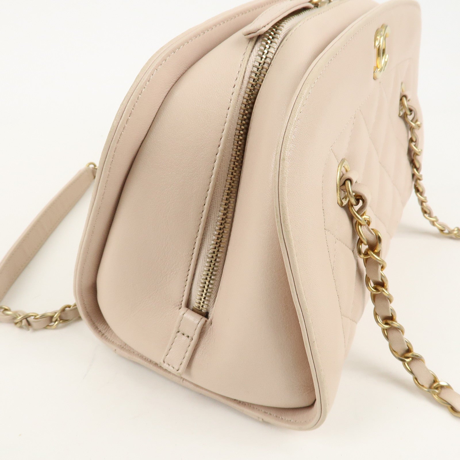 CHANEL Matelasse Lamb Skin Chain Shoulder Bag Pink Beige