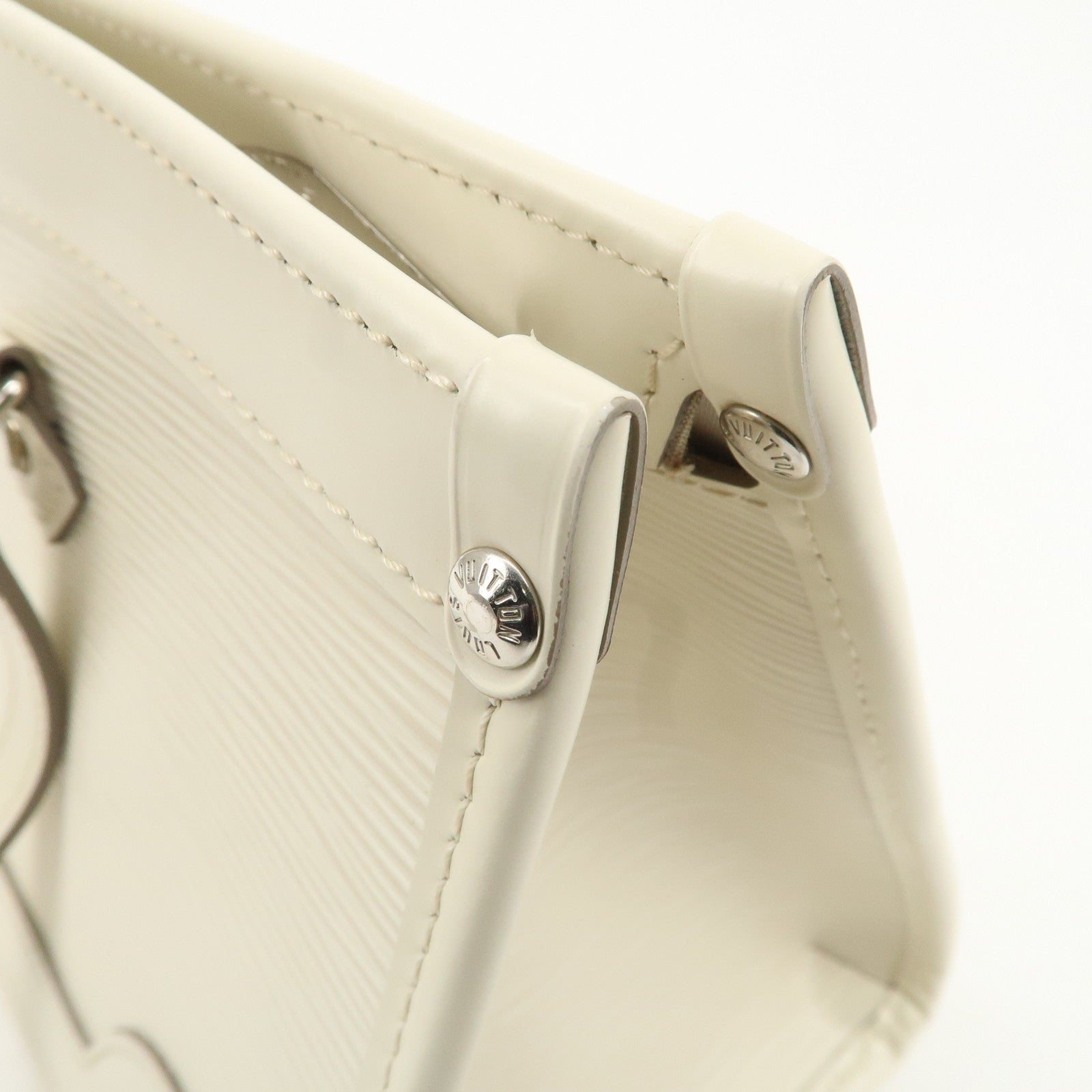 Louis Vuitton Epi Madeleine PM Hand Bag Ivoire White M5933J