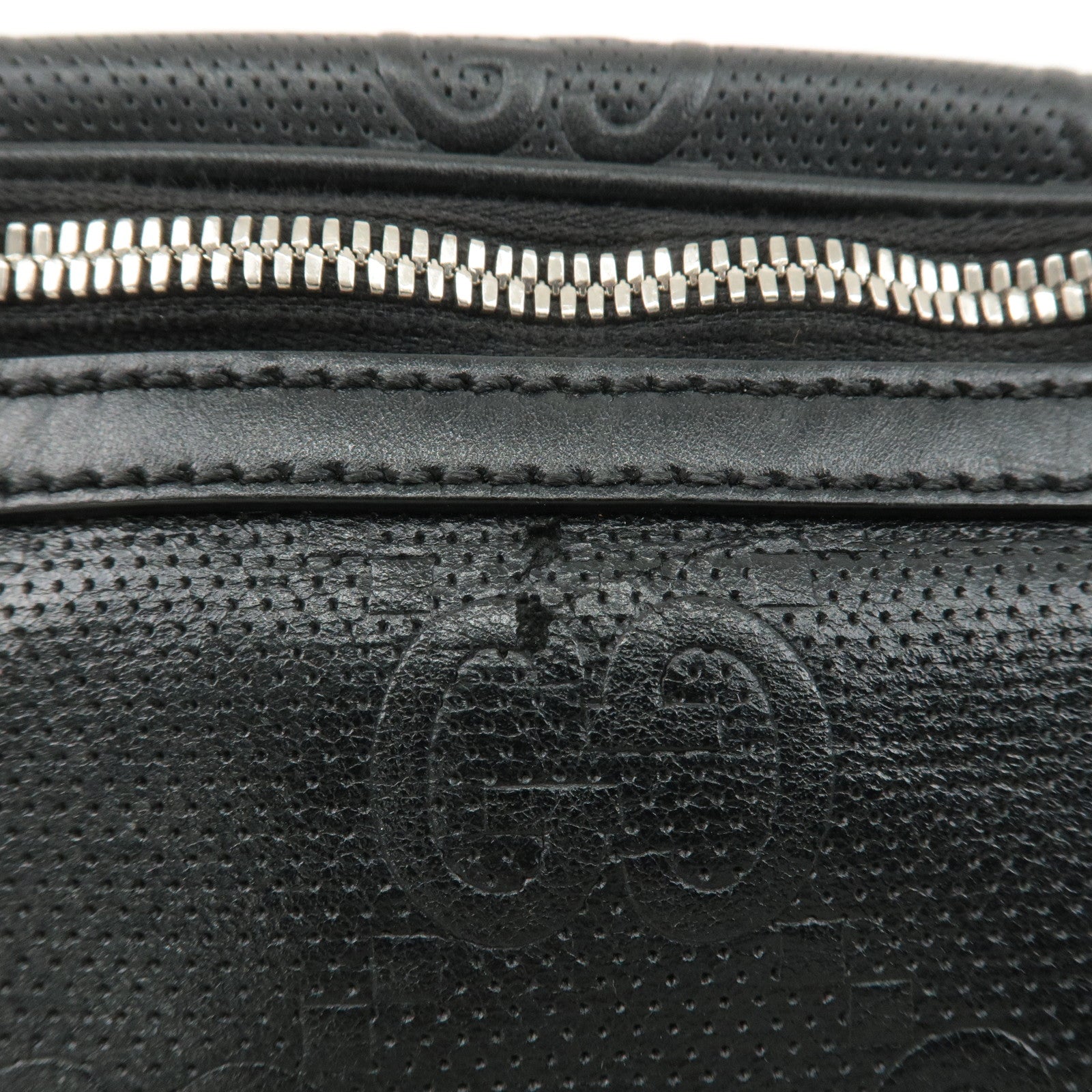 GUCCI GG Embossed Leather Small Waist Bag Black 658582