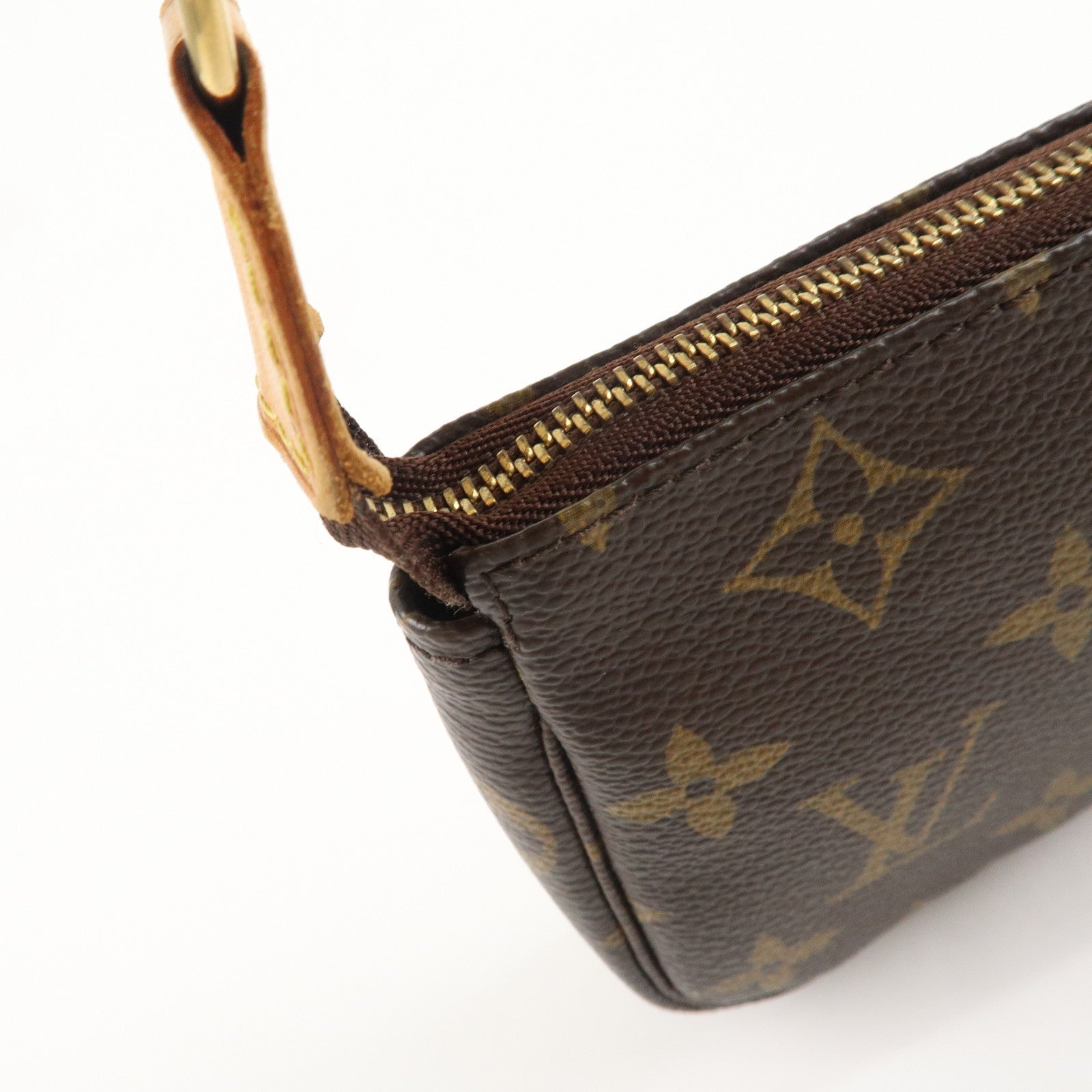 Louis Vuitton Monogram T&B Mini Pochette Accessoires Pouch M60153