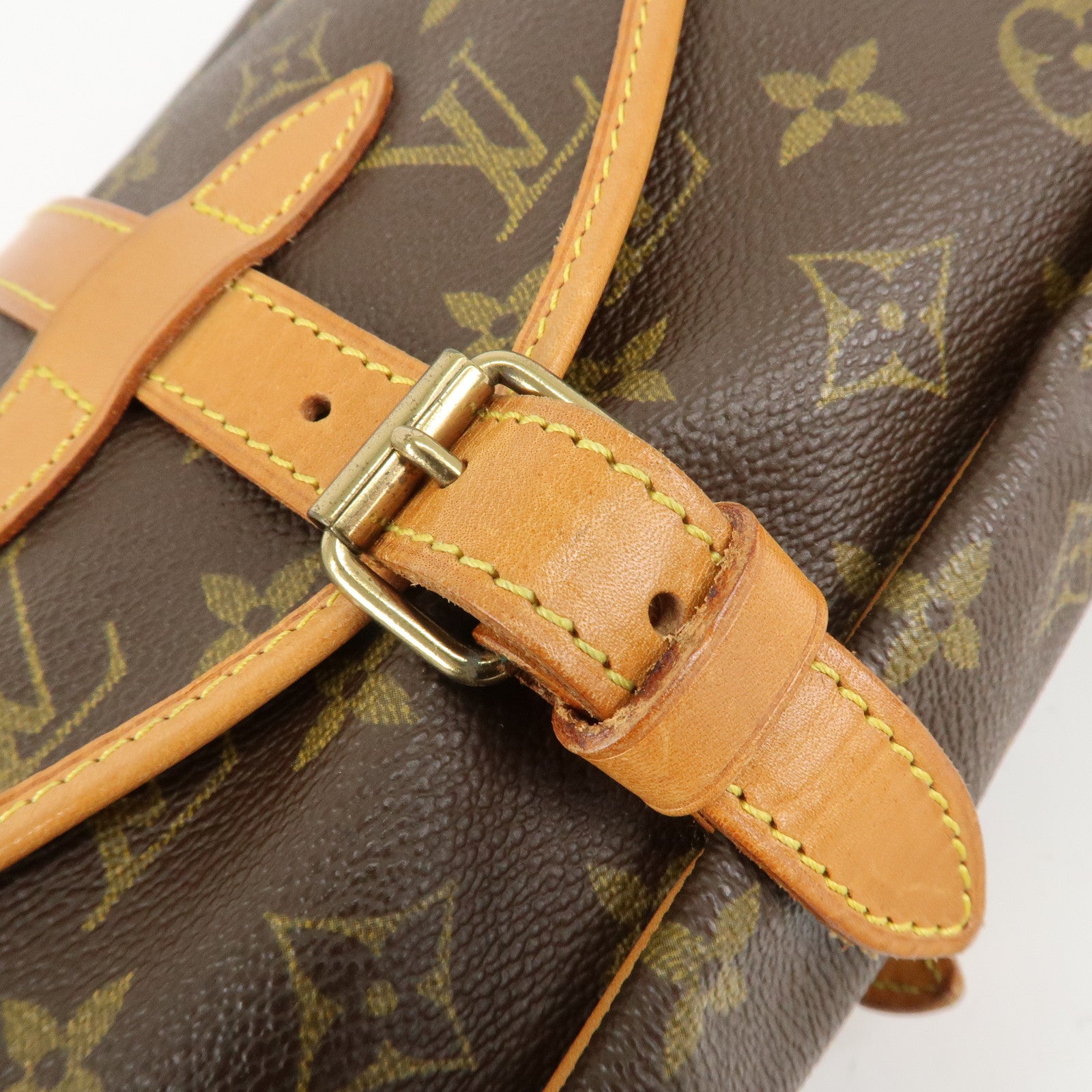 Louis Vuitton Monogram Saumur 30 Crossbody Bag Brown M42256 Used