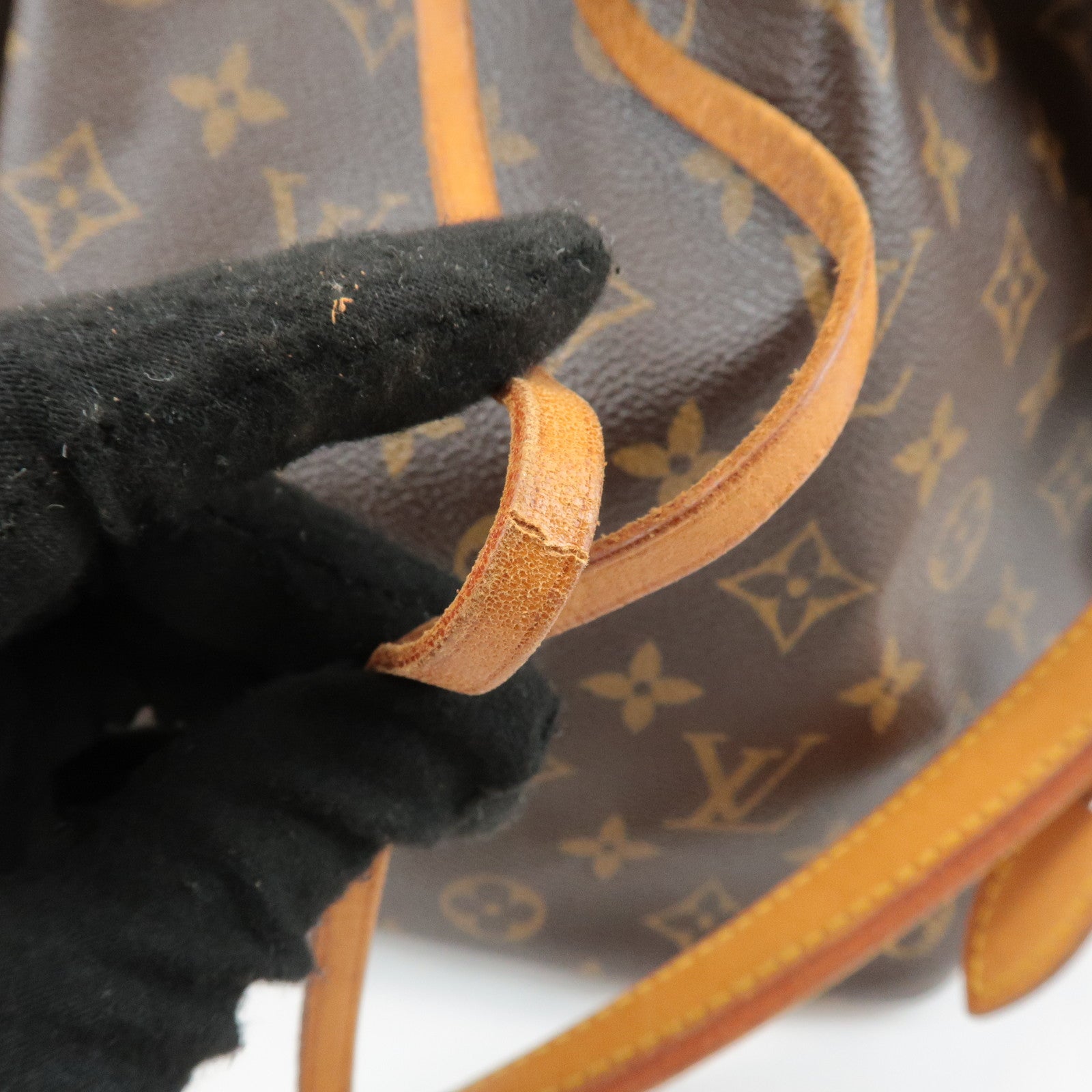 Louis Vuitton Monogram Petit Noe Shoulder Bag Brown M42226 Used