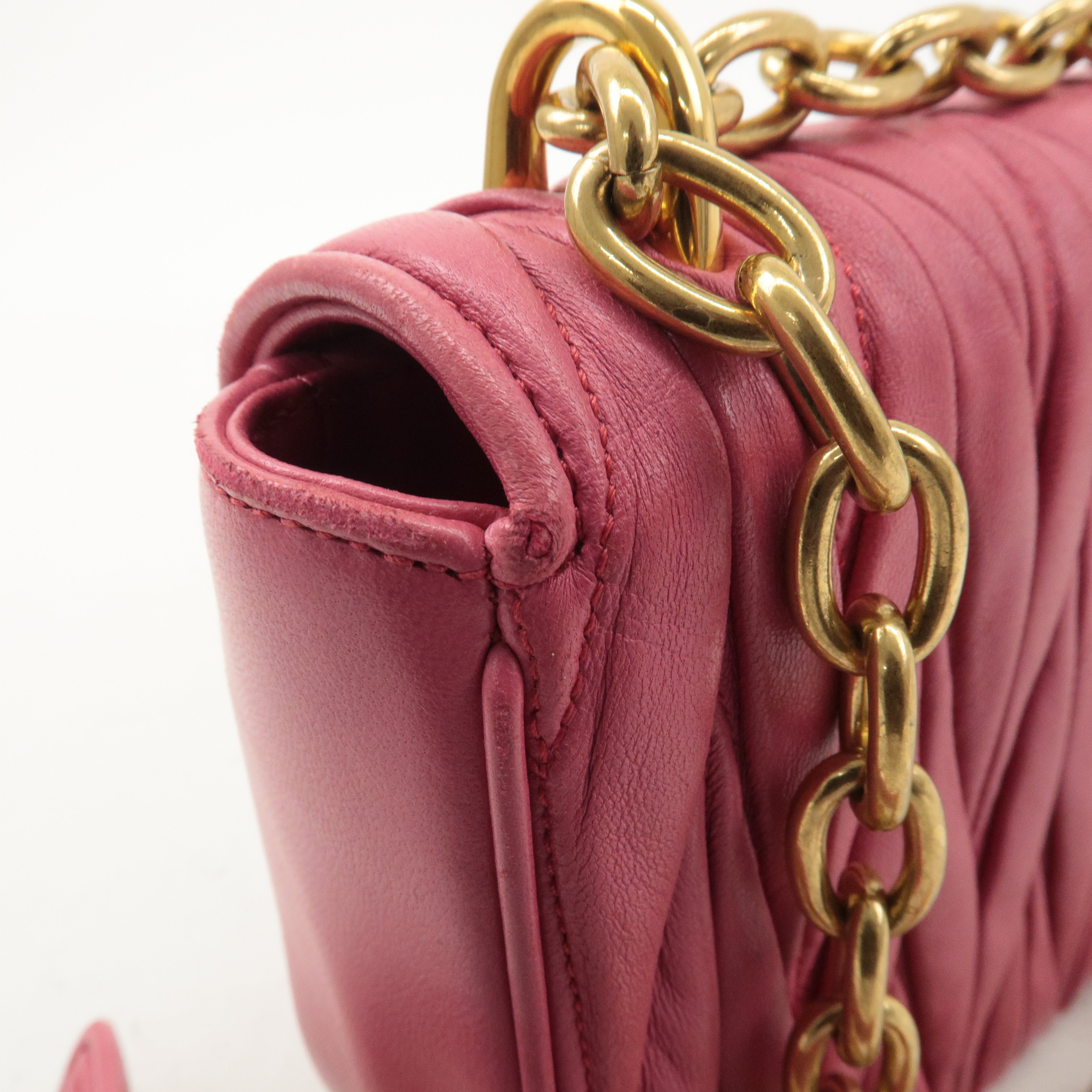 MIU MIU Matelasse Leather Chain Shoulder Bag Pink 5BD140