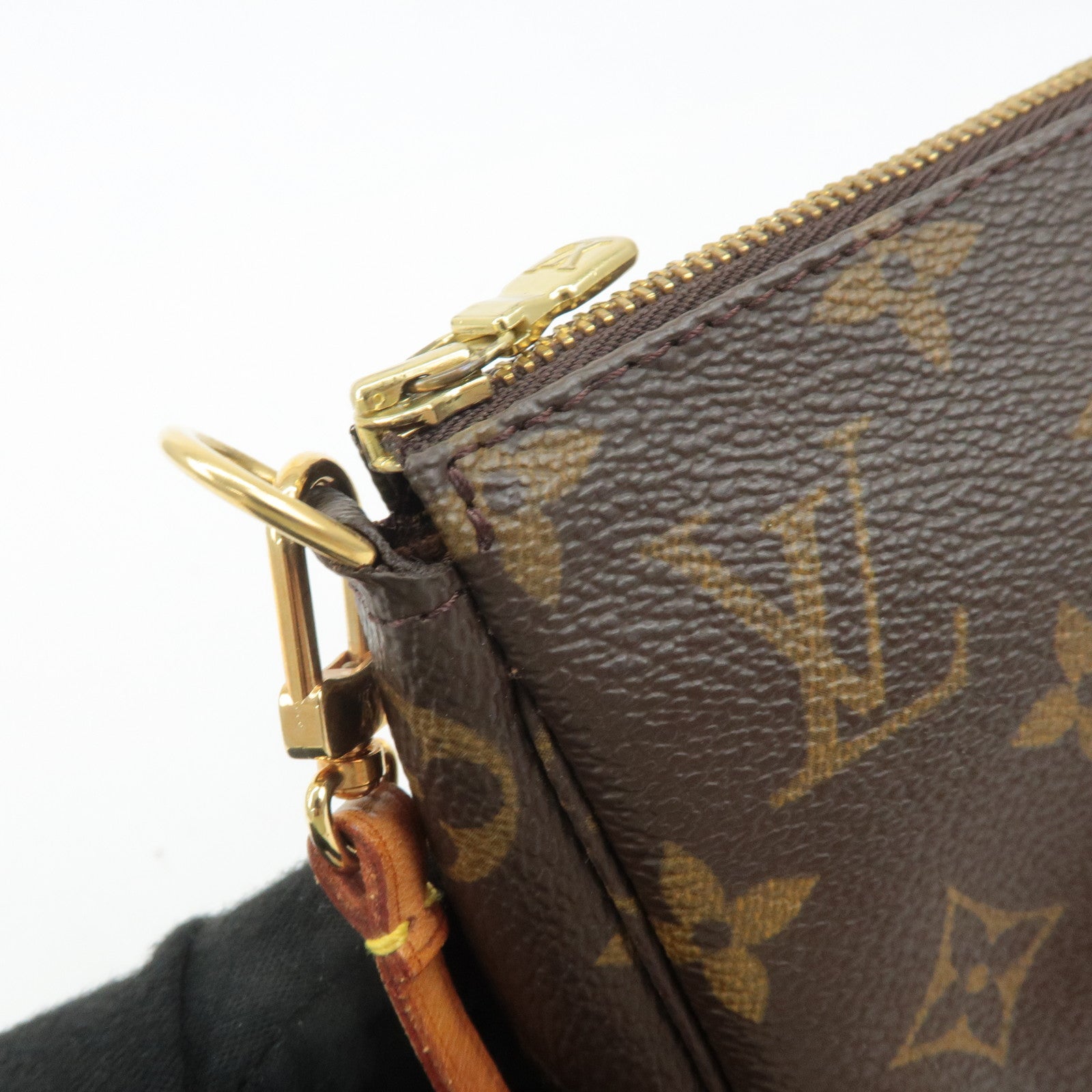 Louis Vuitton Monogram Pochette Accessoires Pouch M51980 Used