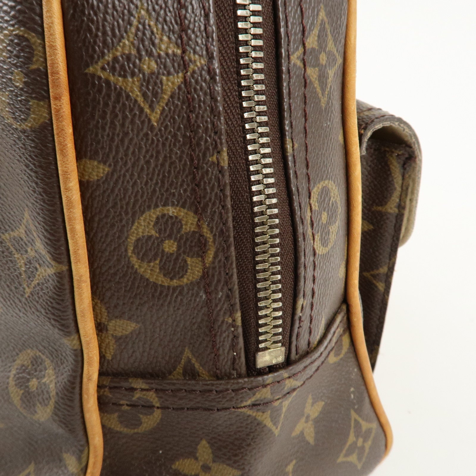 Louis Vuitton Monogram Manhattan PM Hand Bag Brown M40026 Used