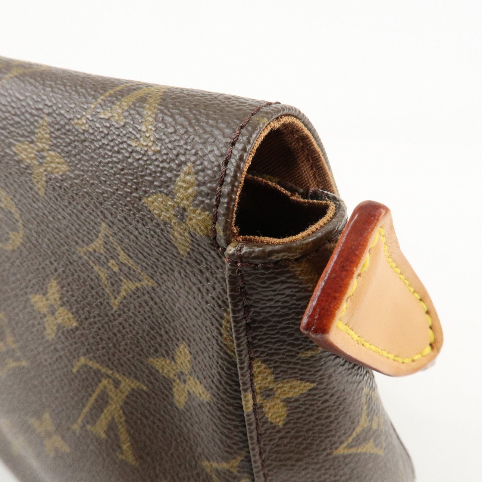 Louis Vuitton Monogram Mini Looping Shoulder Bag Hand Bag M51147