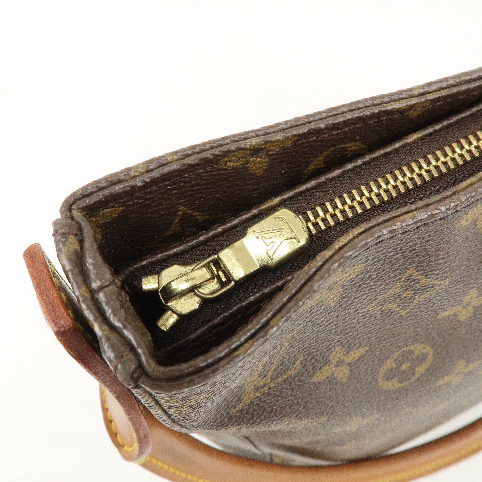 Louis Vuitton Monogram Looping GM Shoulder Bag M51145