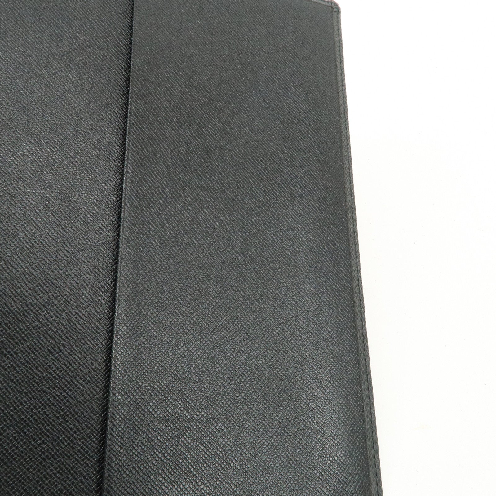 Louis Vuitton Taiga Agenda Bureau Planner Cover Ardoise R20409