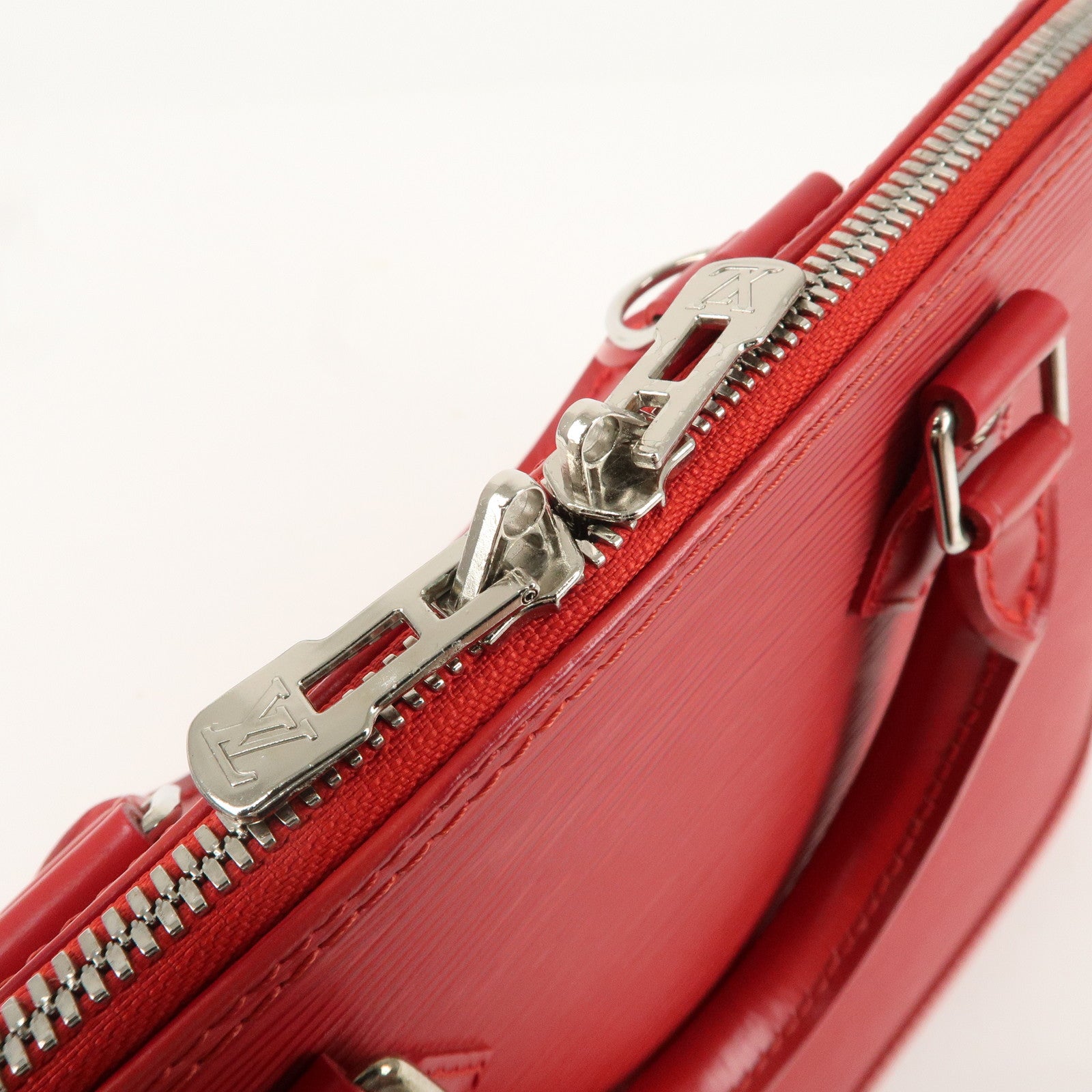 Louis Vuitton Epi Alma PM  Hand Bag Carmine M4058E