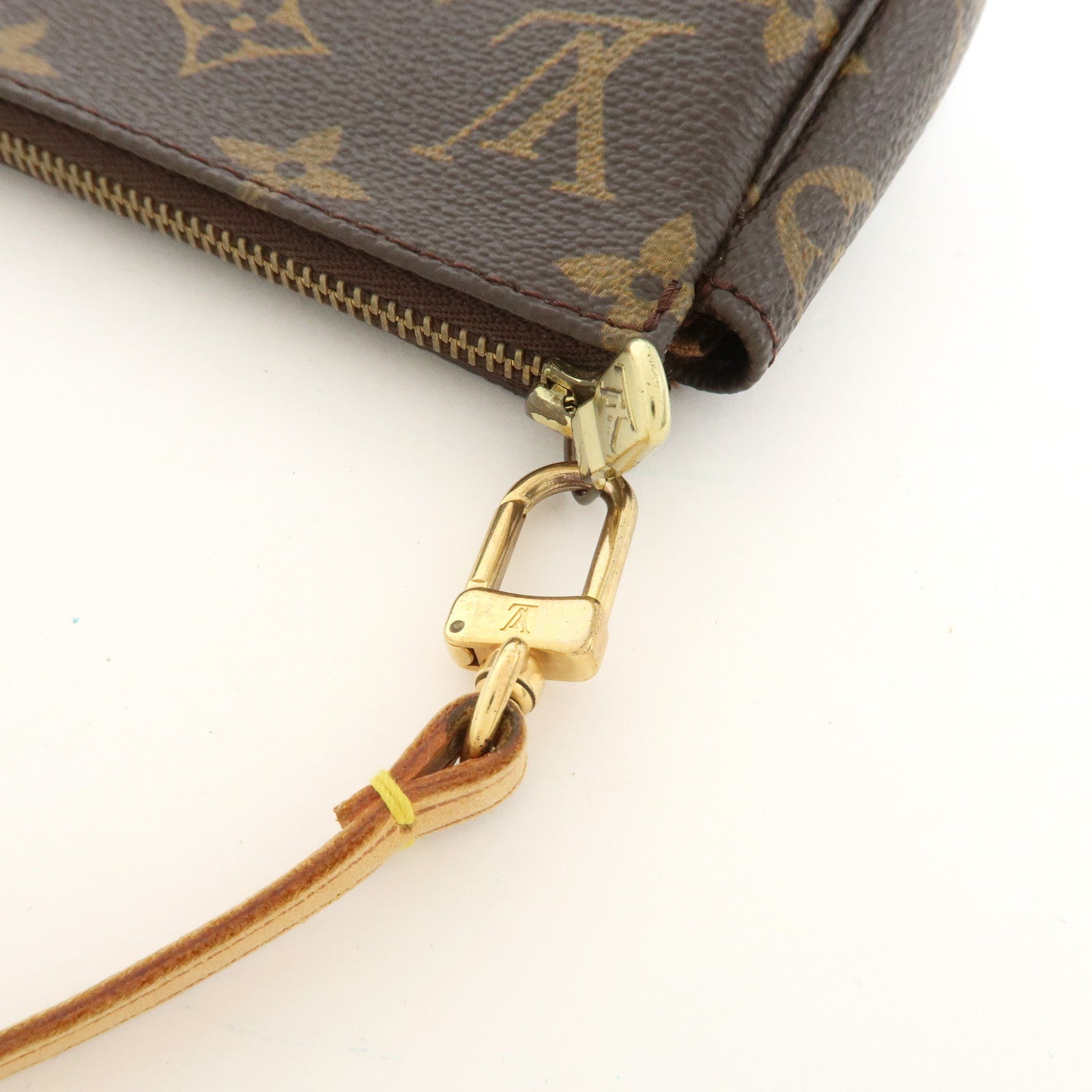 Louis Vuitton Monogram Pochette Accessoires Pouch M51980 Used