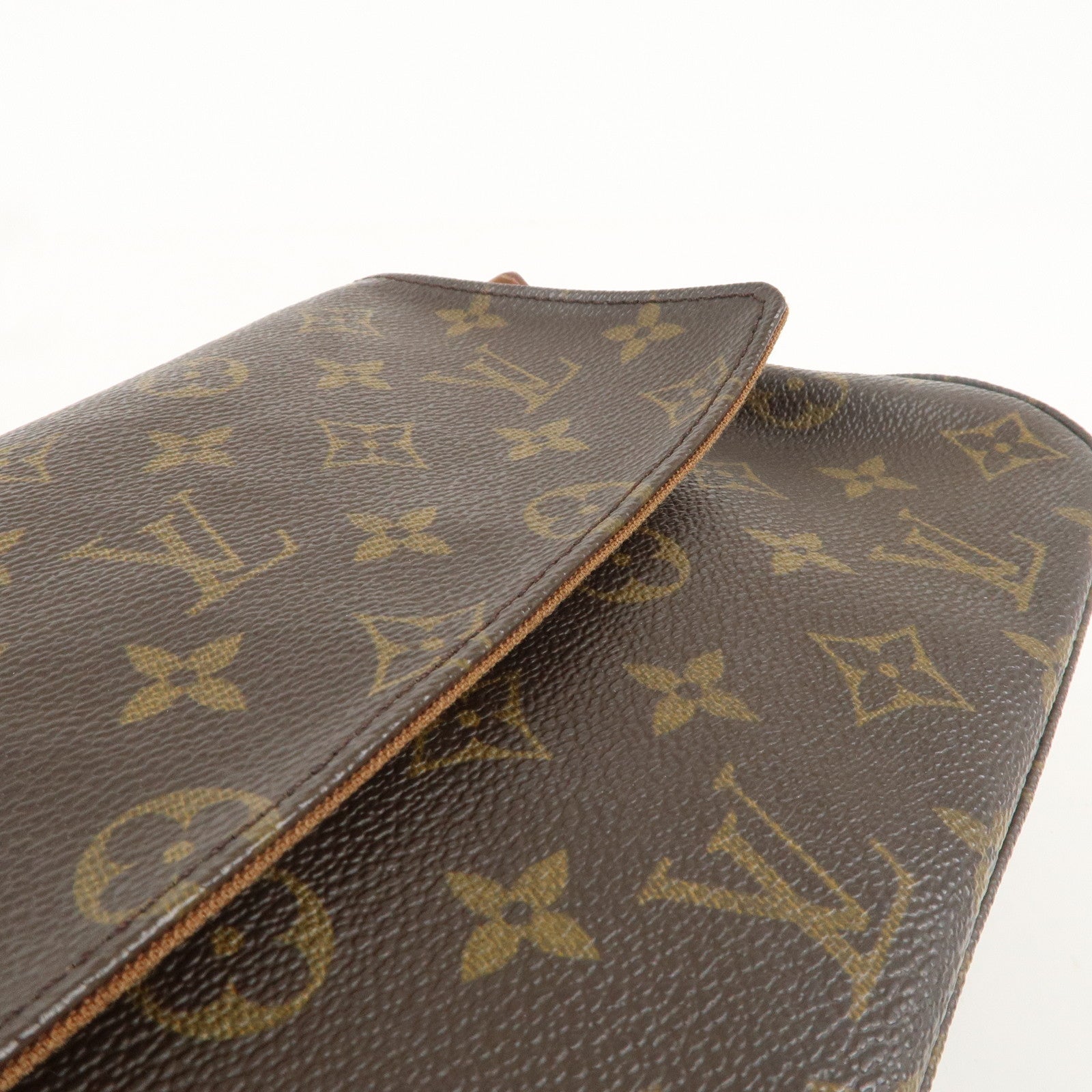 Louis Vuitton Monogram Mini Looping Shoulder Bag Hand Bag M51147