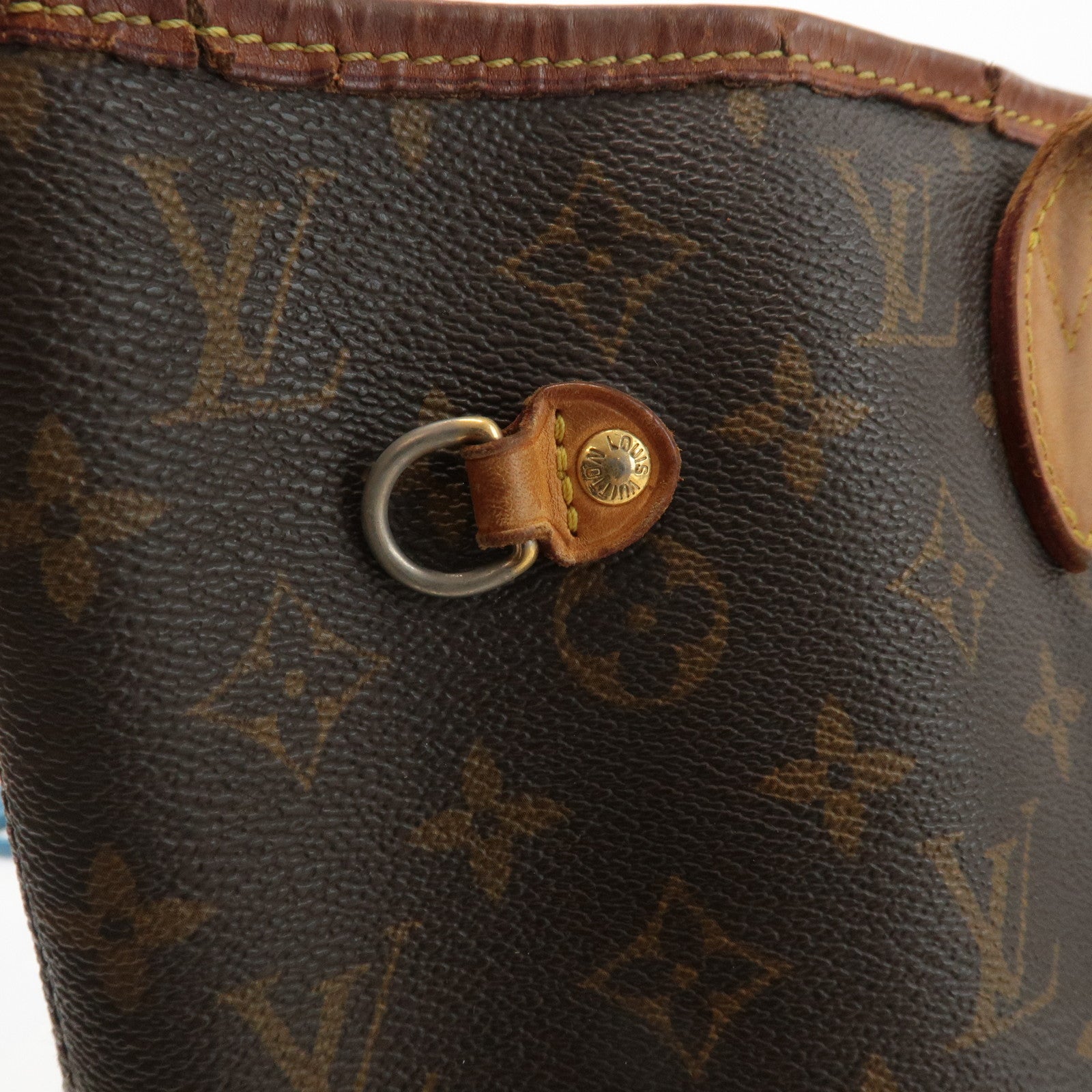 Louis Vuitton Monogram Neverfull MM Tote Bag Brown M40156