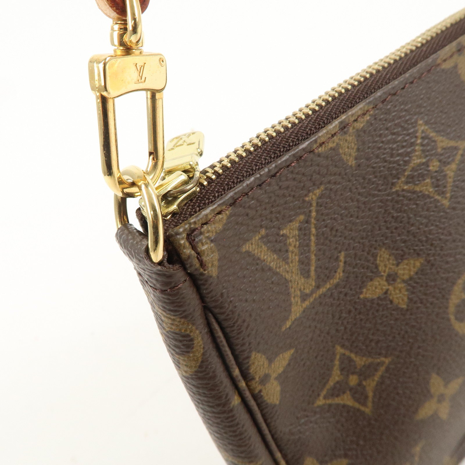 Louis Vuitton Monogram Pochette Accessoir Hand Bag Brown M51980