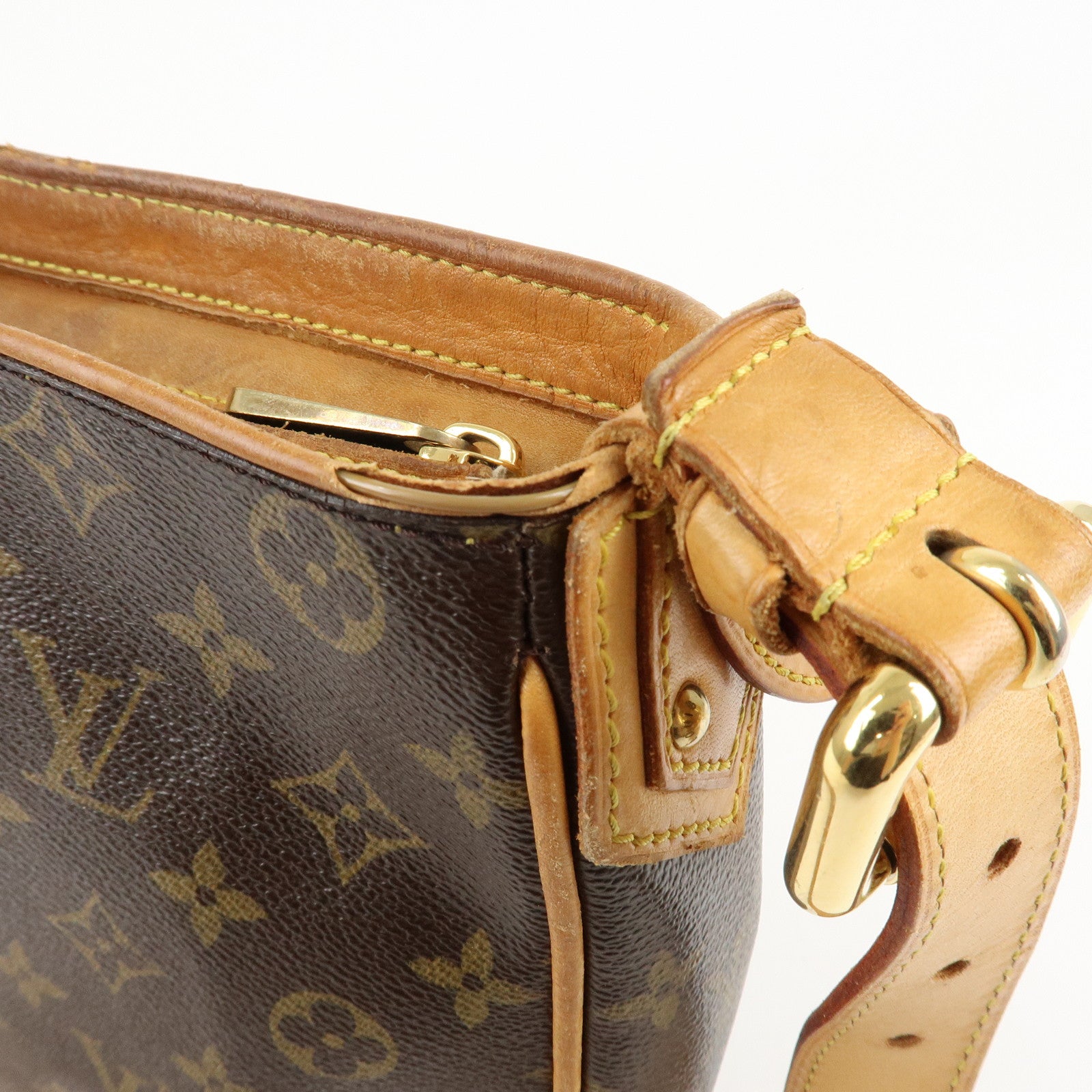 Louis Vuitton Monogram Hudson GM Shoulder Bag M40045