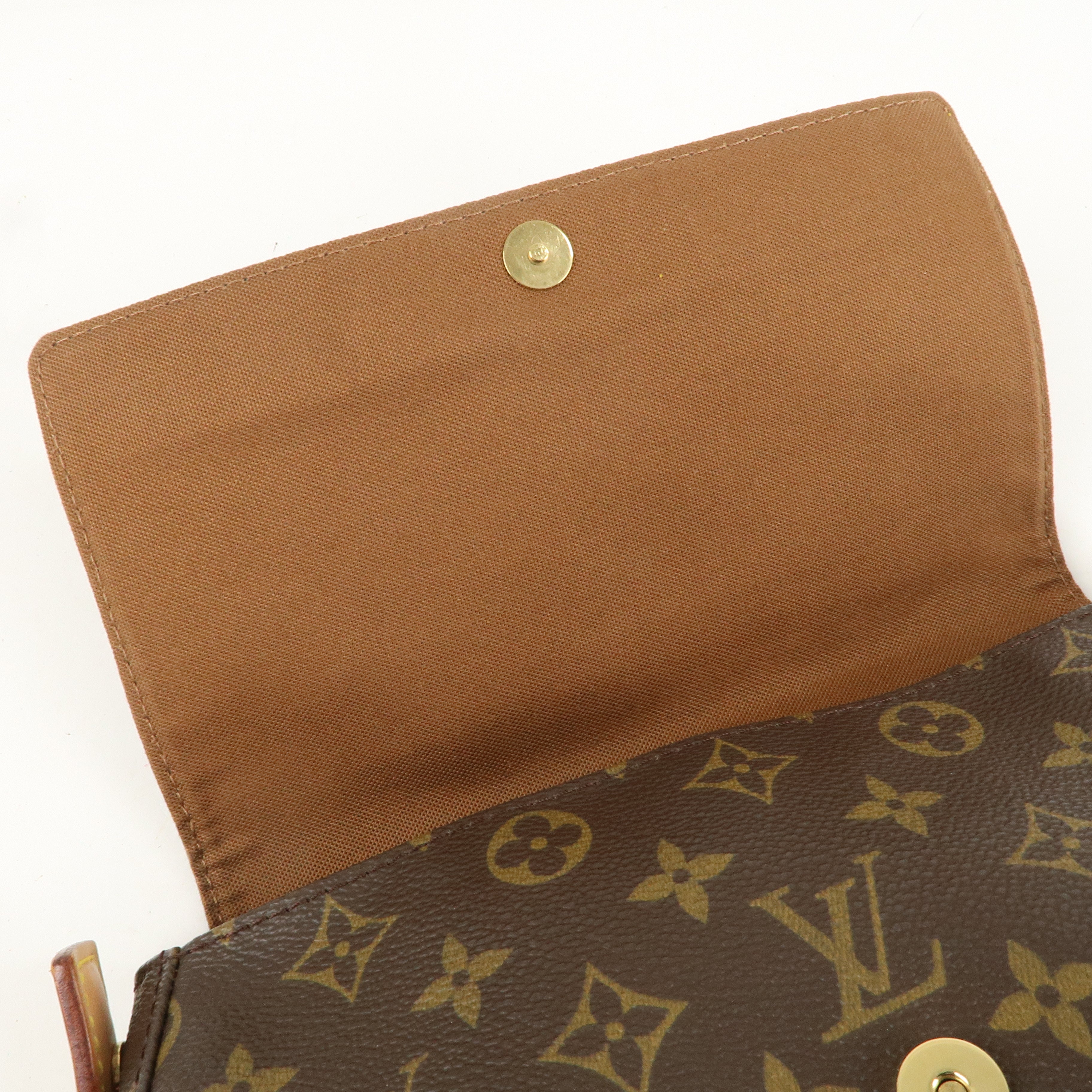 Louis Vuitton Monogram Mini Looping Shoulder Bag Hand Bag M51147