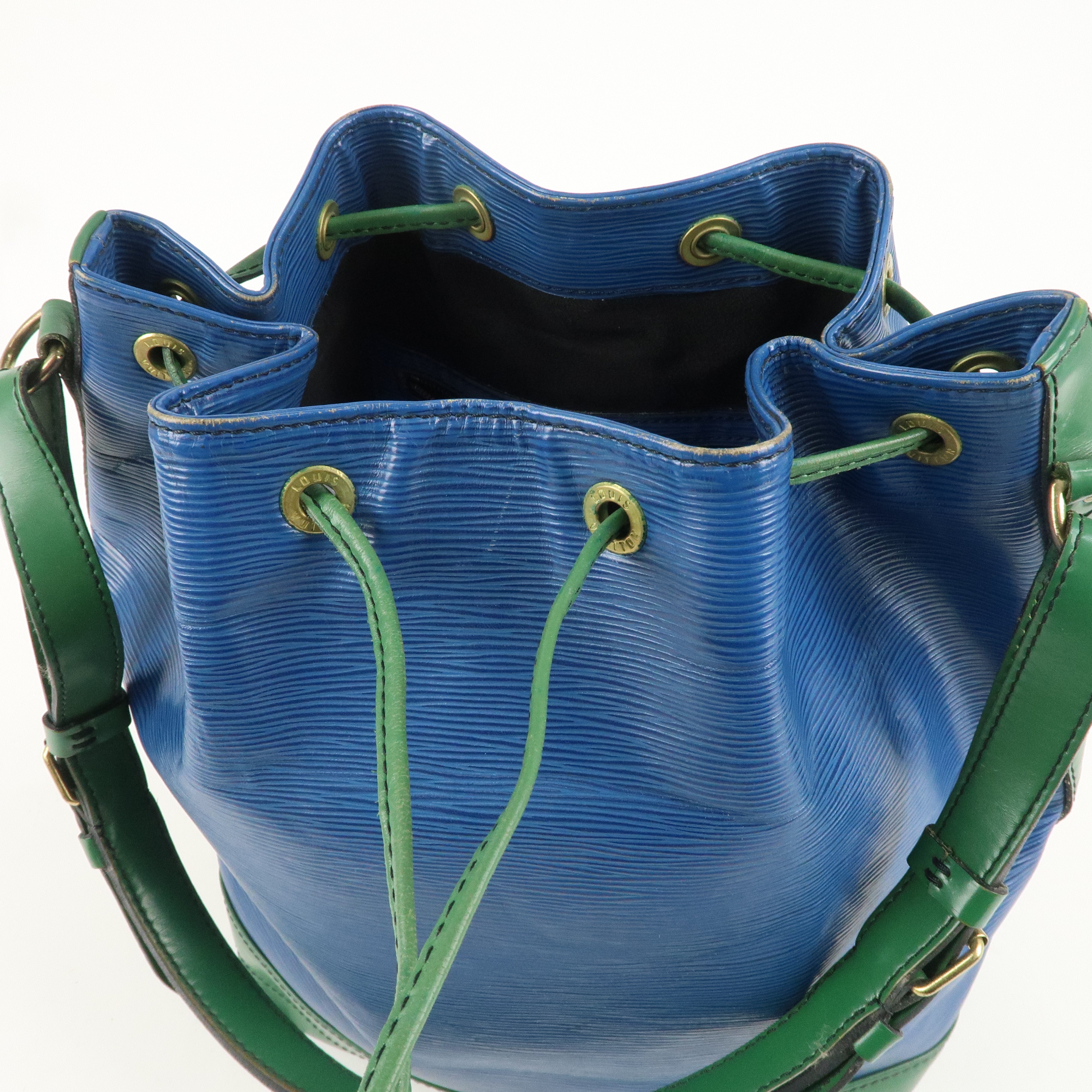 Louis Vuitton Epi Bi-Color Noe Shoulder Bag Blue Green M44044