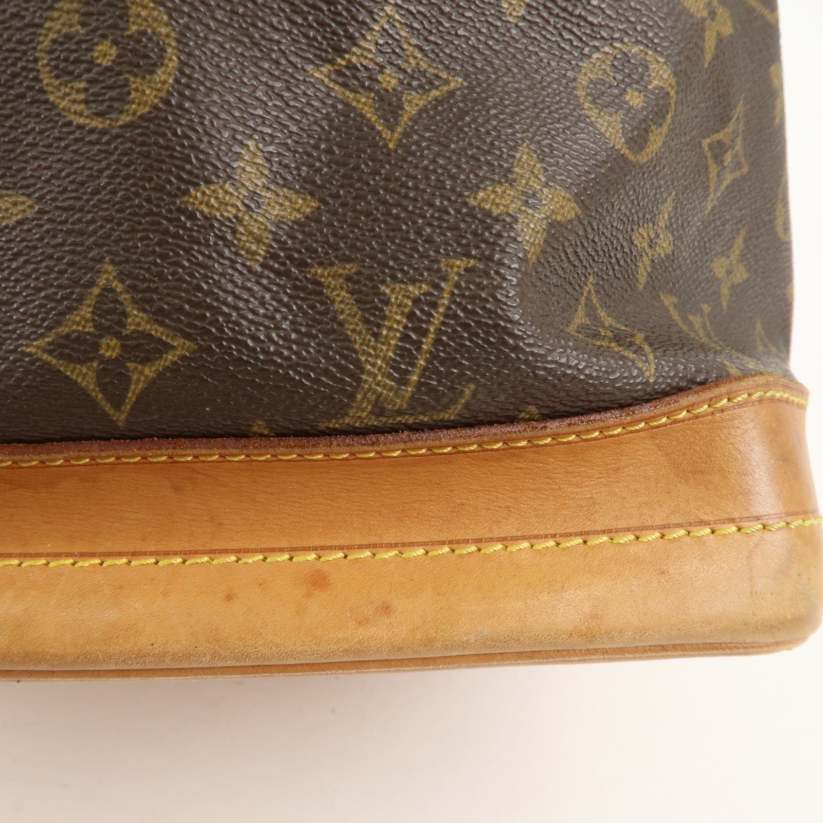 Louis Vuitton Monogram Noe Shoulder Bag Hand Bag Brown M42224