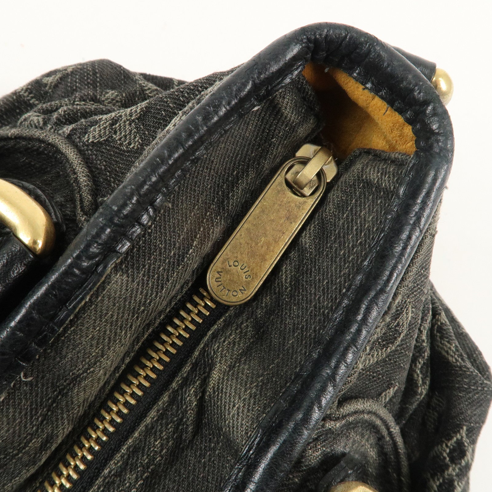 Louis Vuitton Monogram Denim Neo Cabby MM 2Way Bag Noir M95351