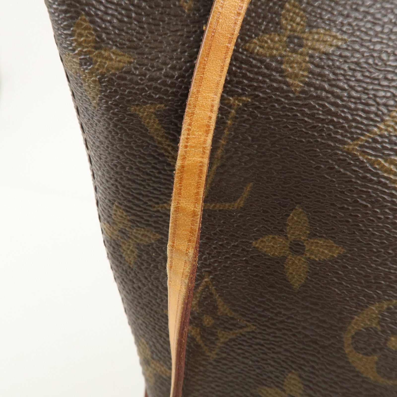 Louis Vuitton Monogram Neverfull MM Tote Bag Brown M40156