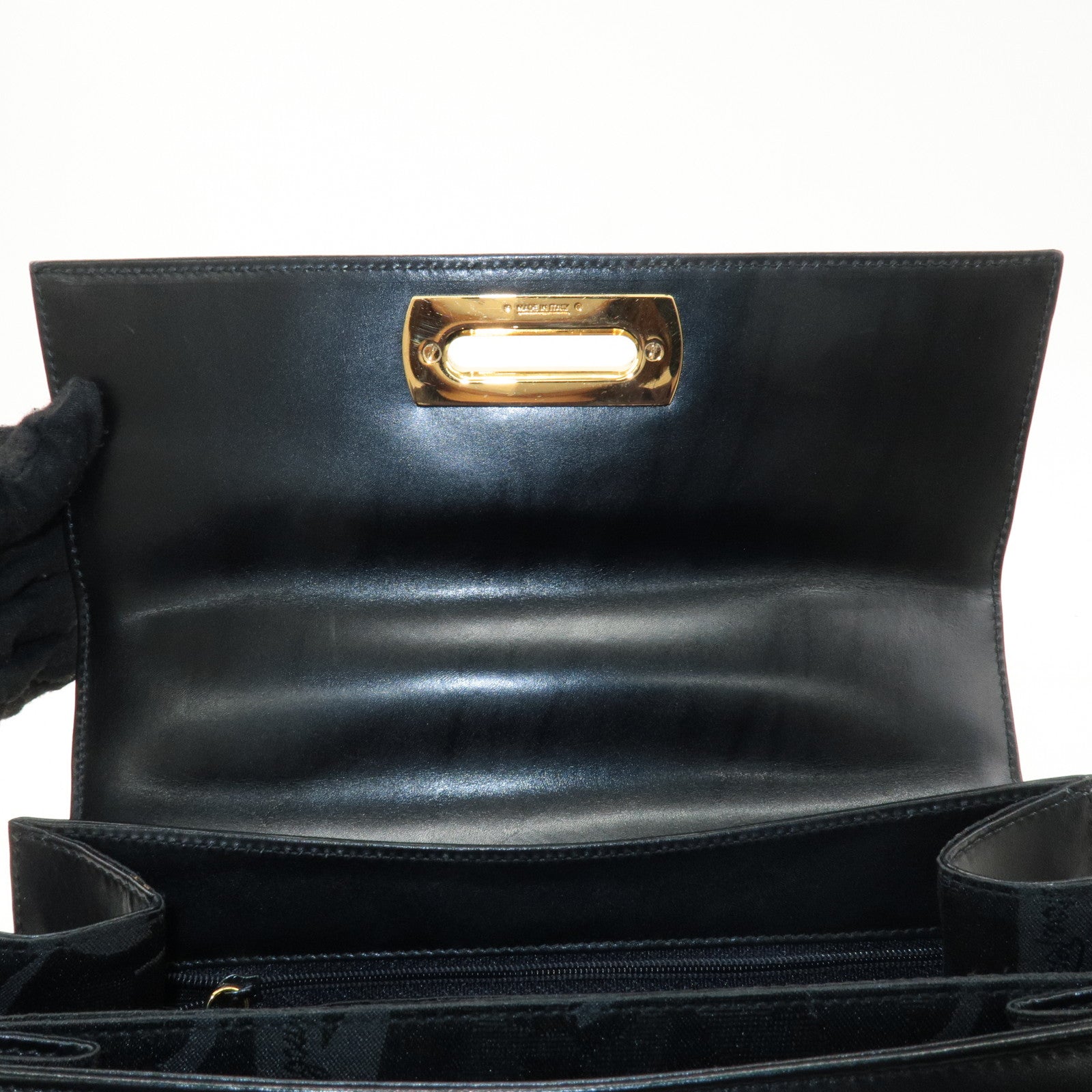 FERRAGAMO Leather Gancini 2Way Hand Shoulder Bag Black AT210536