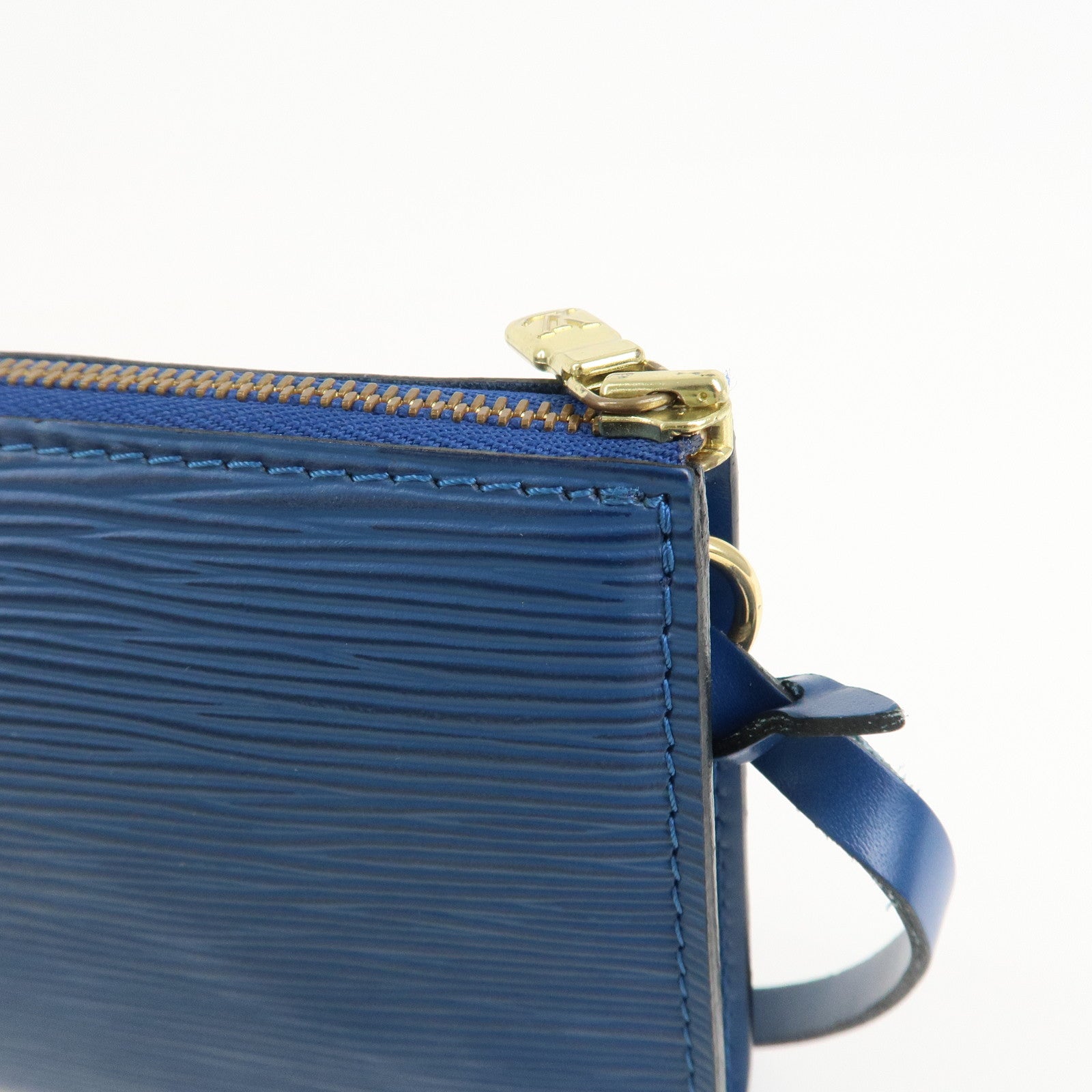 Louis Vuitton Epi Pochette Accessoires OldStyle Toledo Blue M52947