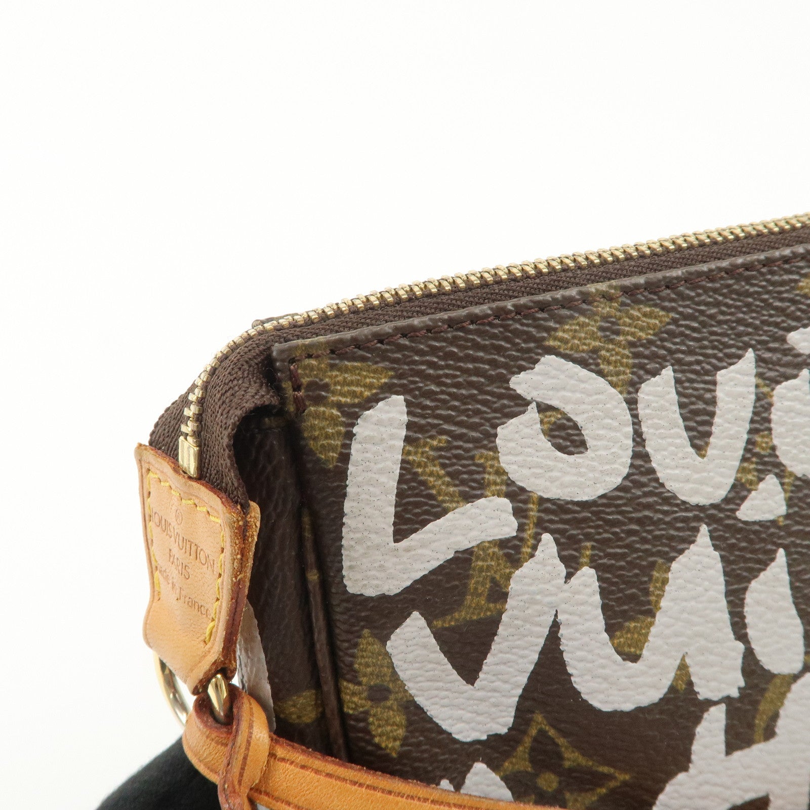 Louis Vuitton Monogram Graffiti Pochette Accessoires M92193 Used