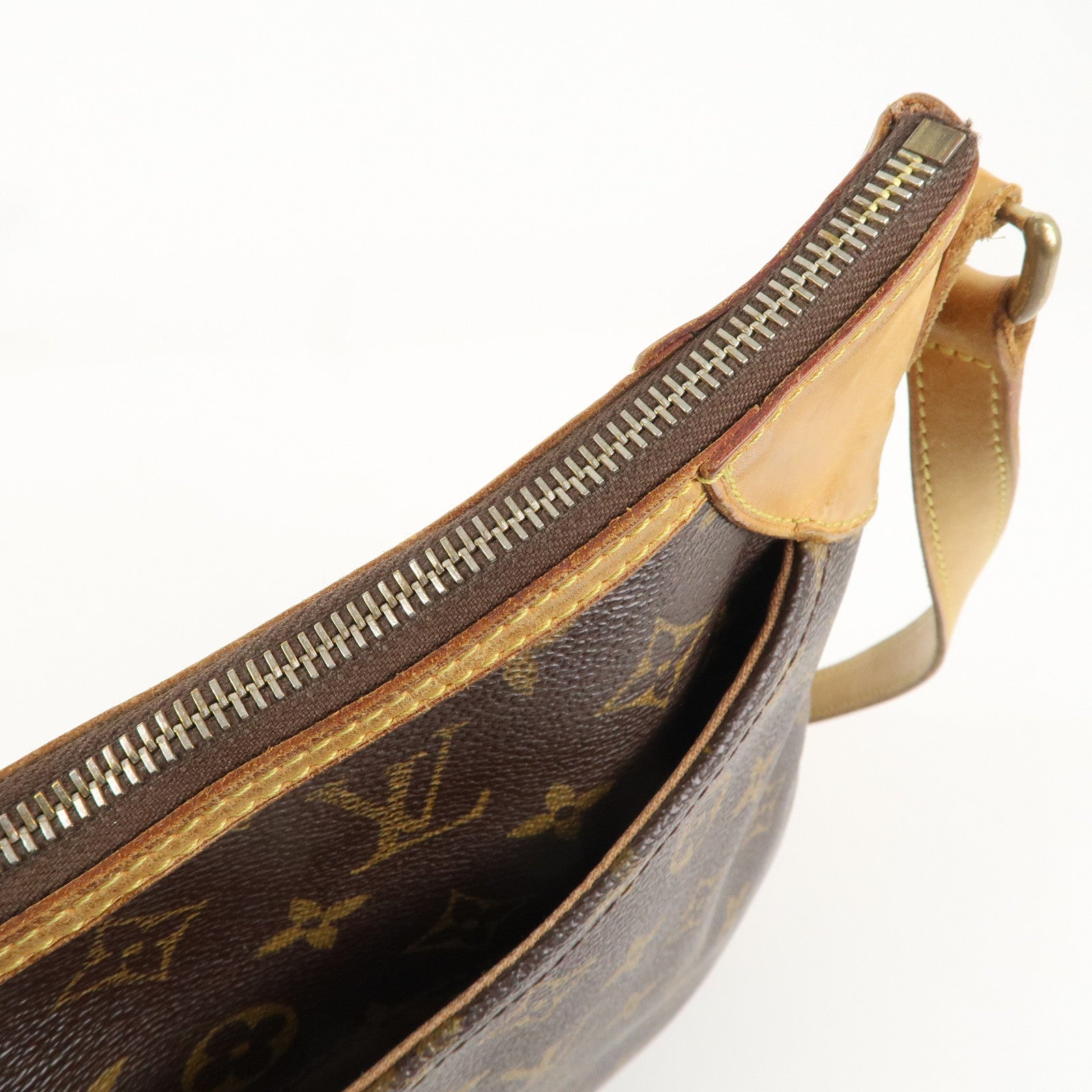 Louis Vuitton Monogram Odeon MM Crossbody Shoulder Bag M56389