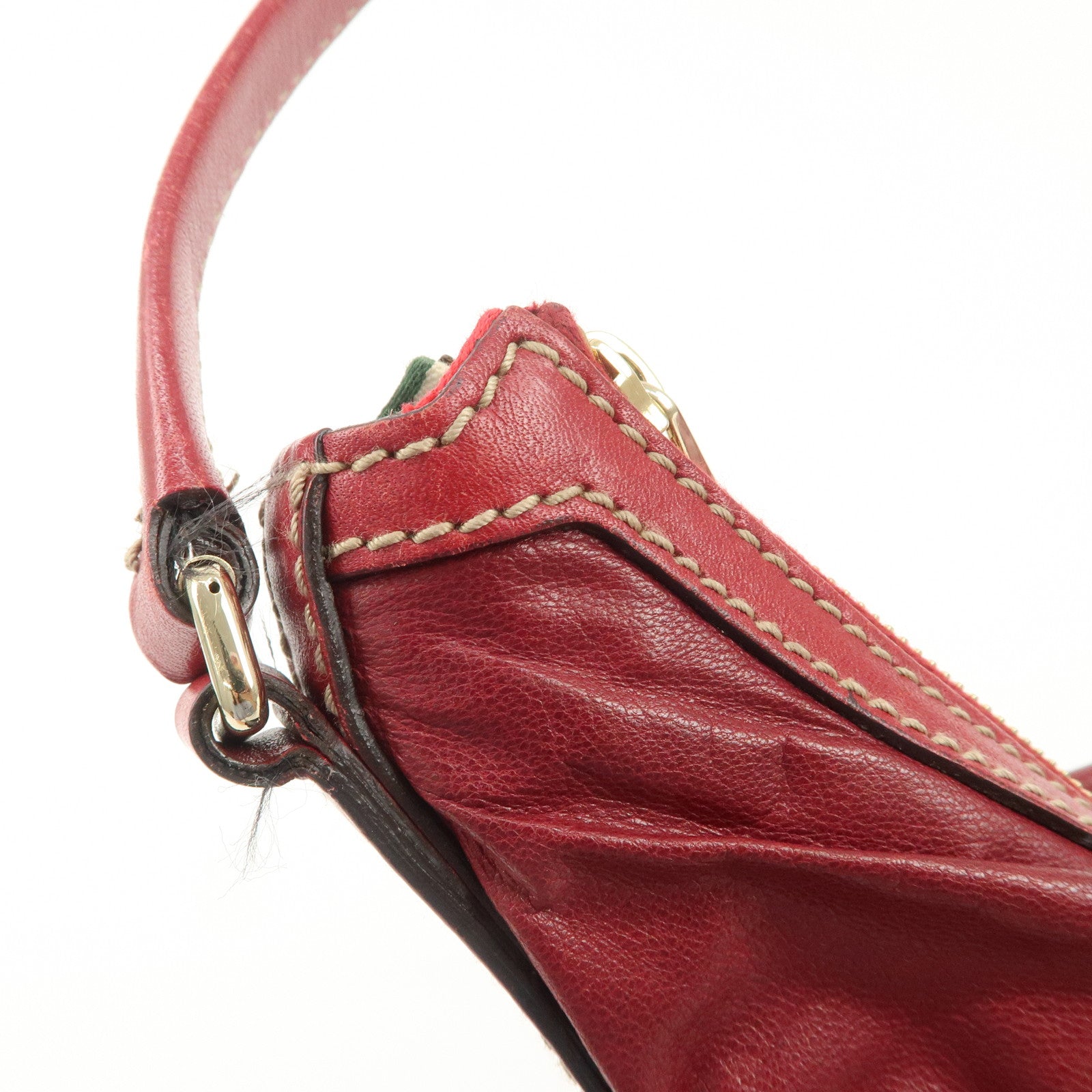 GUCCI New Brit Leather Shoulder Bag Red 182491