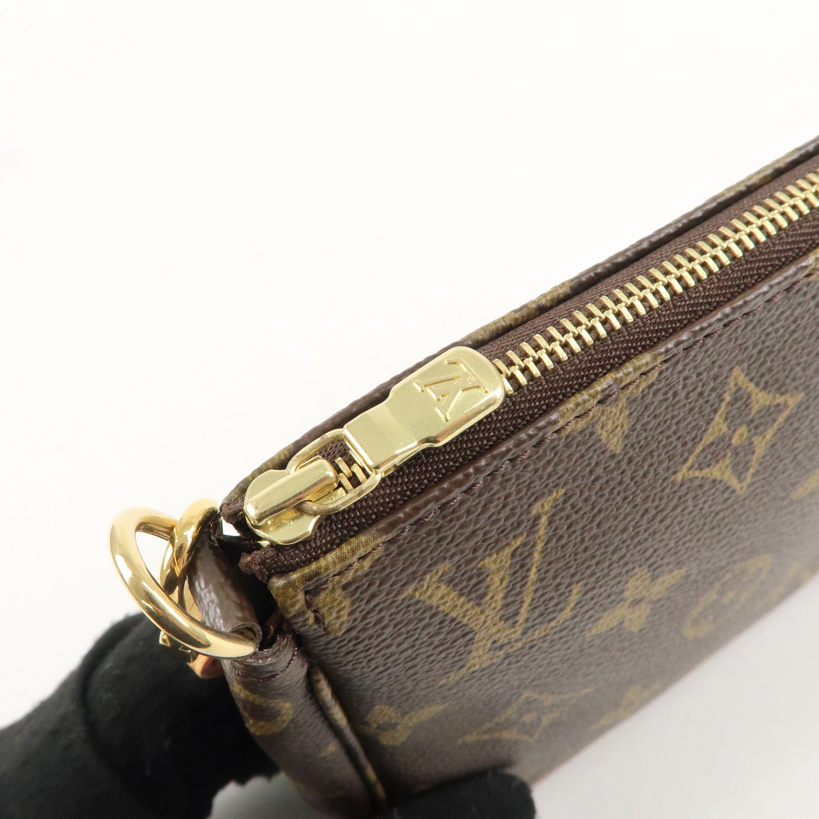 Louis Vuitton Monogram Pochette Accessoires Pouch M51980