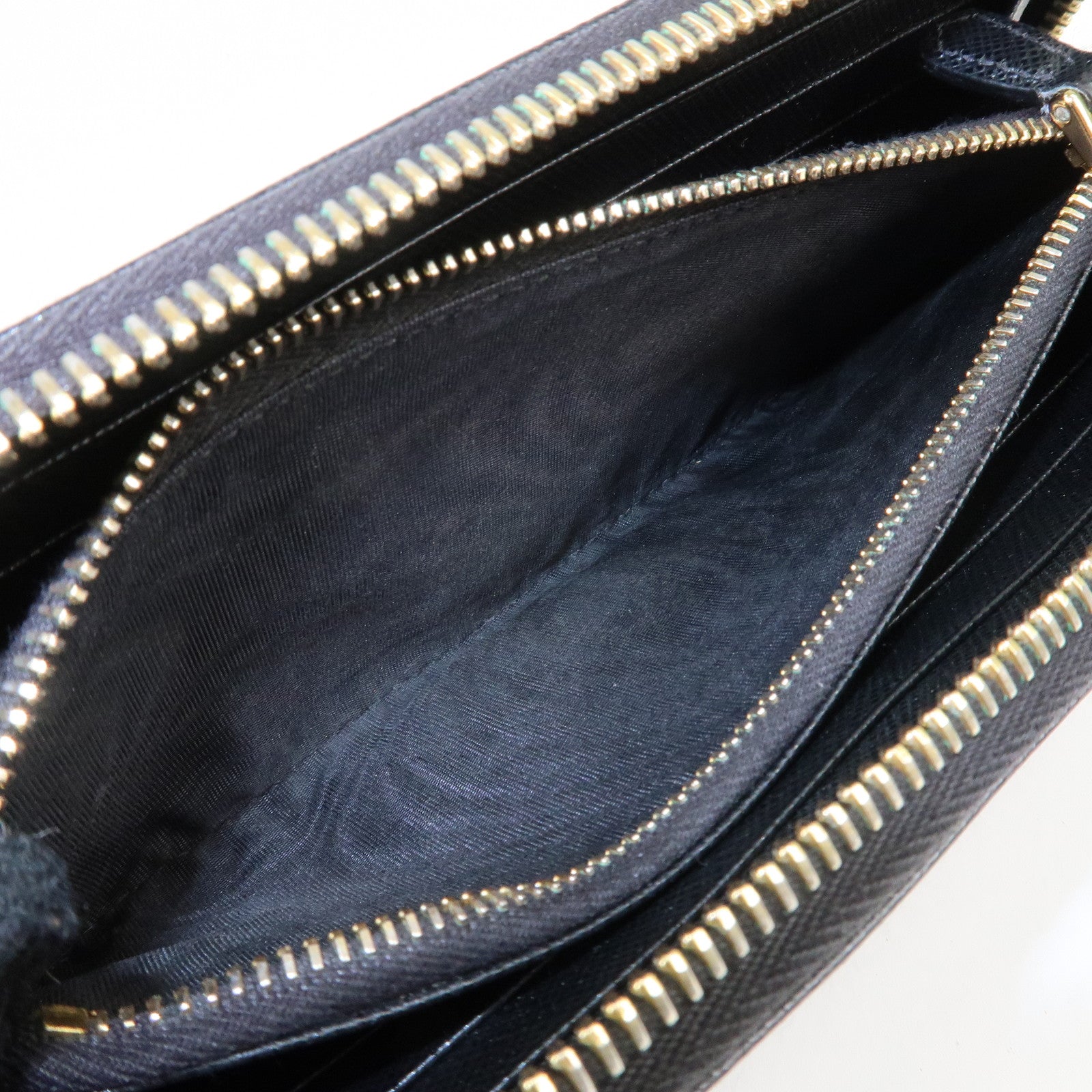 PRADA Saffiano Leather Round Zipper Long Wallet Black 1M0506 Used