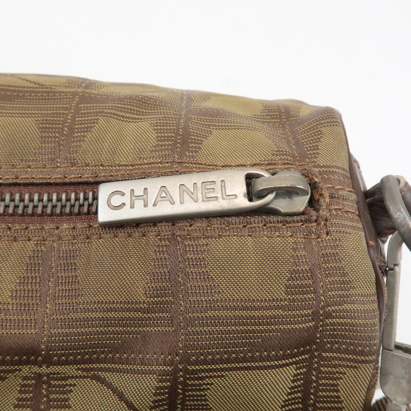 CHANEL New Travel Line Nylon Jacquard Leather Drum Shoulder Bag