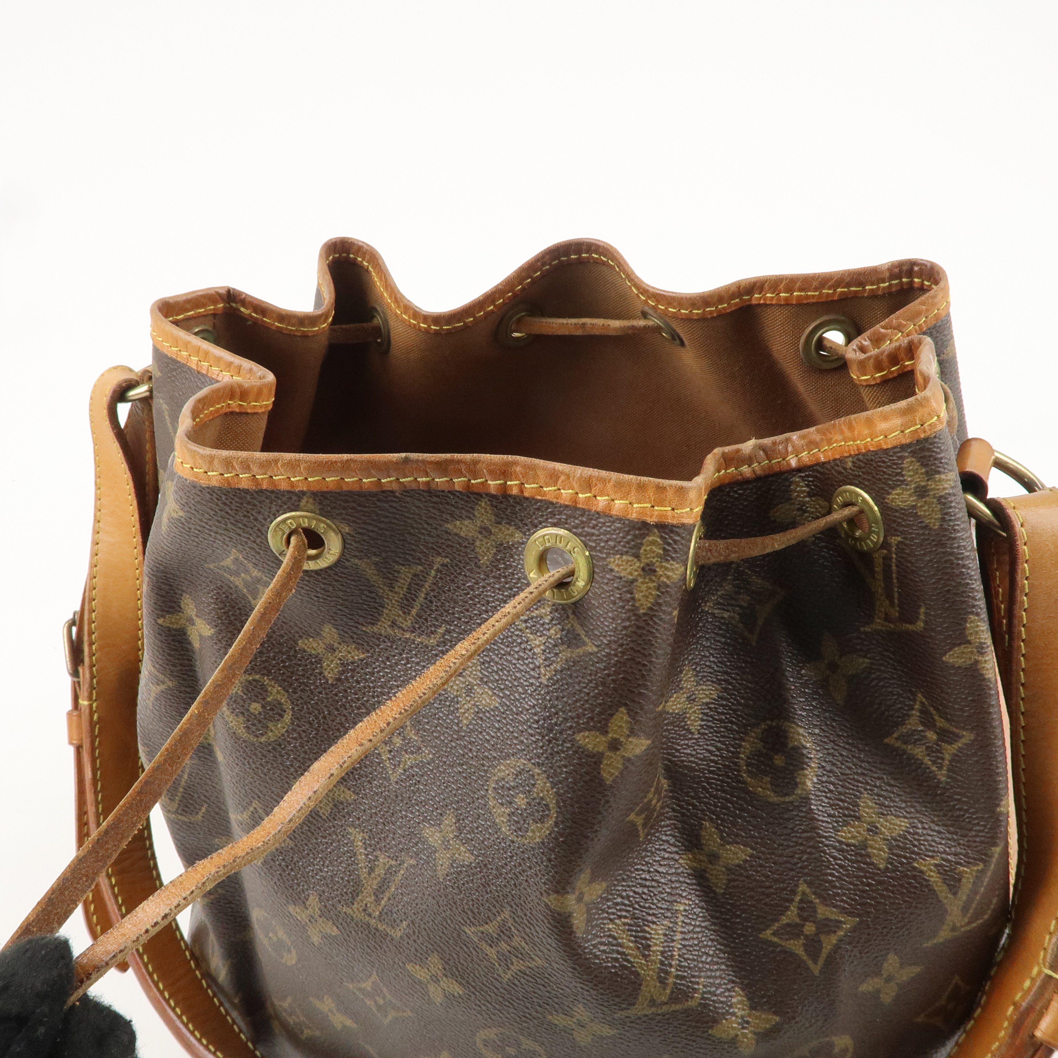 Louis Vuitton Monogram Petit Noe Shoulder Bag Brown M42226