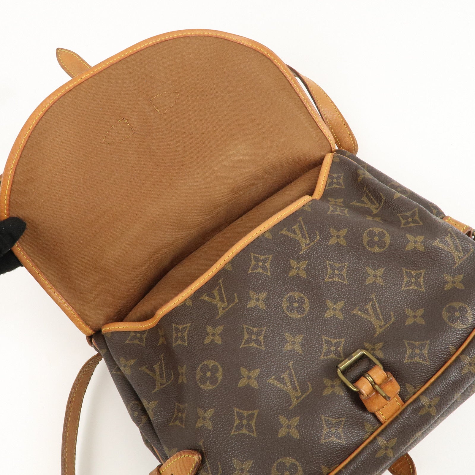 Louis Vuitton Monogram Saumur 30 Crossbody Bag M42256